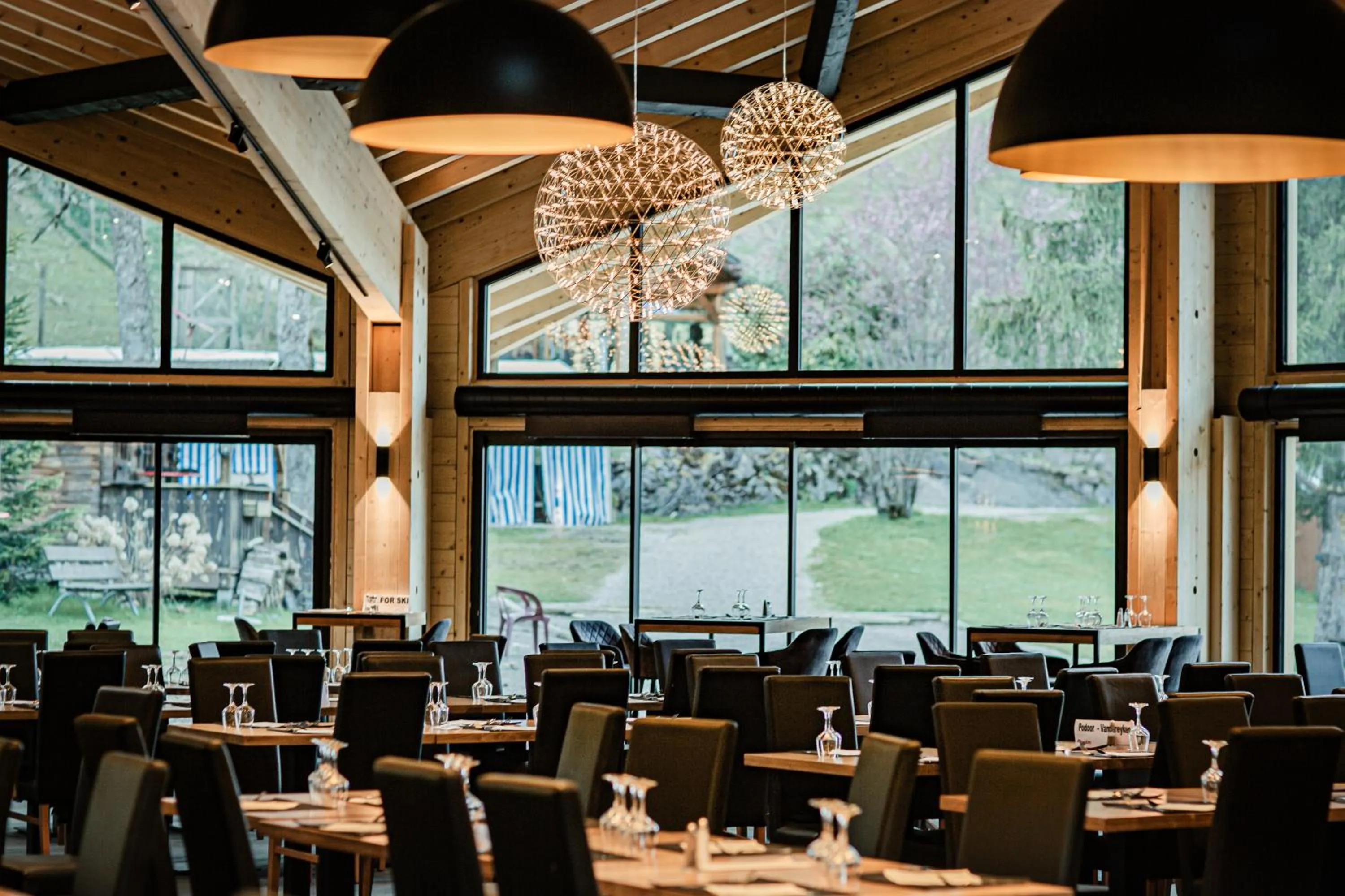 Restaurant/places to eat in Hotel Club Le Crêt