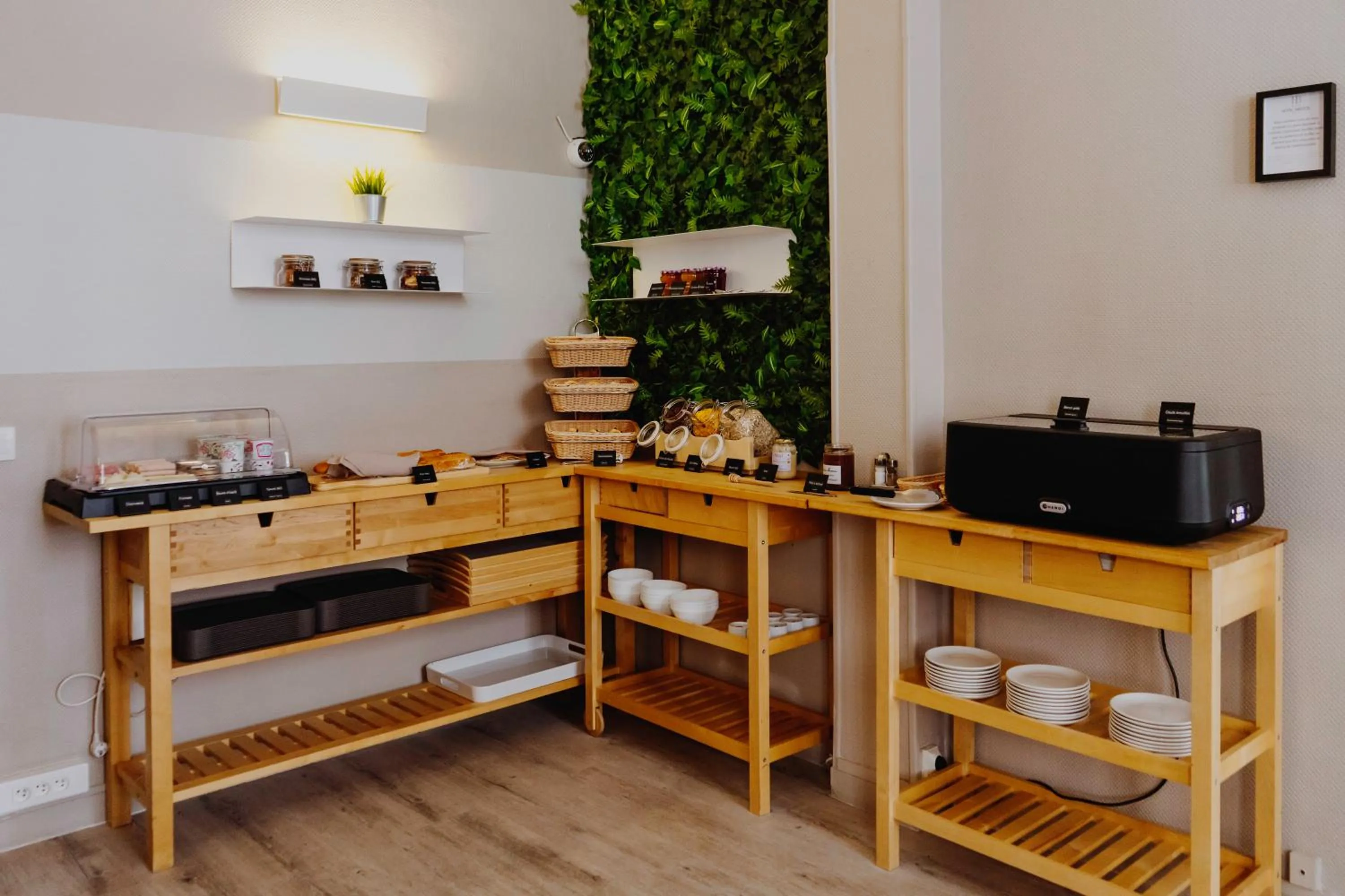 Breakfast in L'Hôtel Bristol