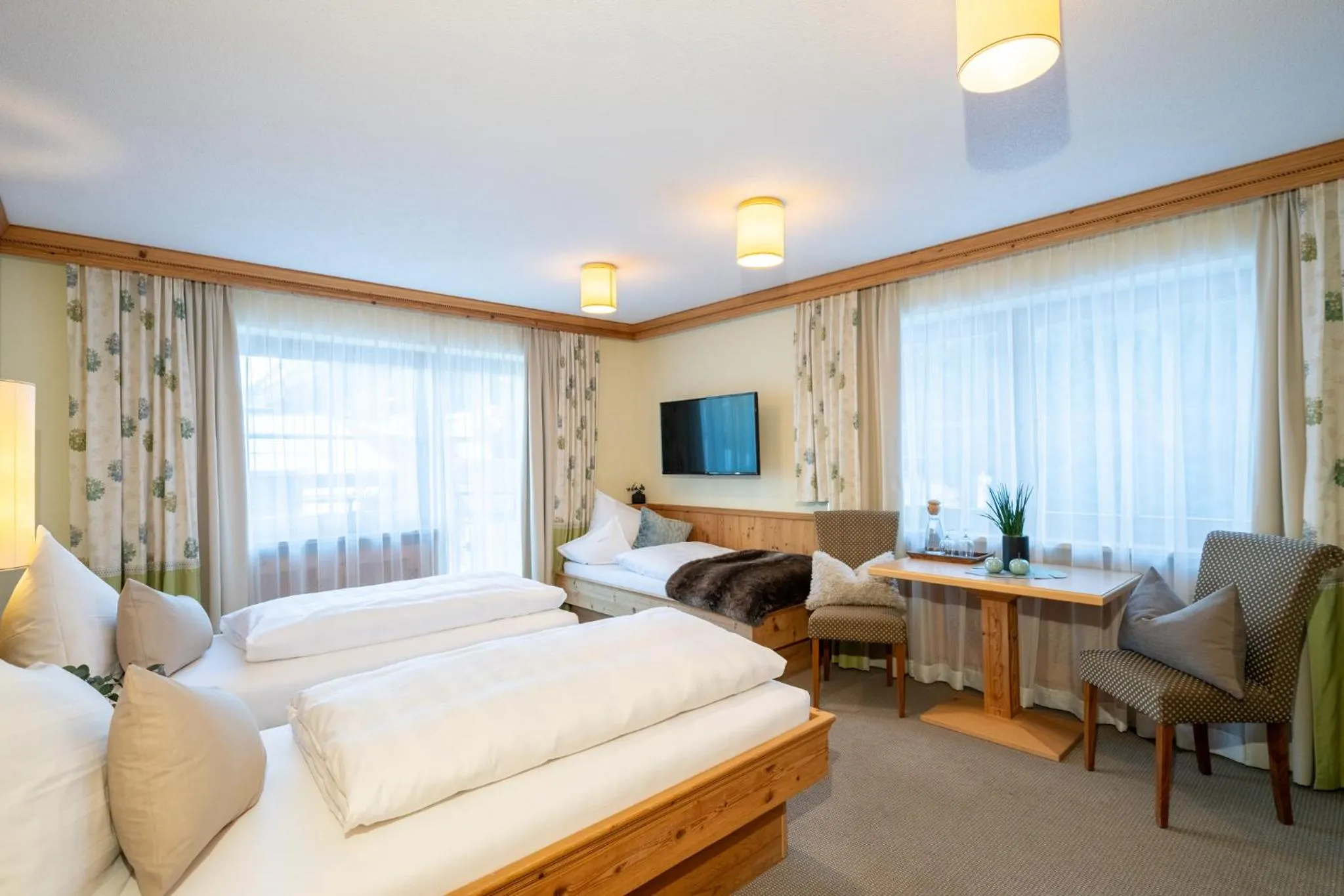 Bed in Boutique Hotel Montanara