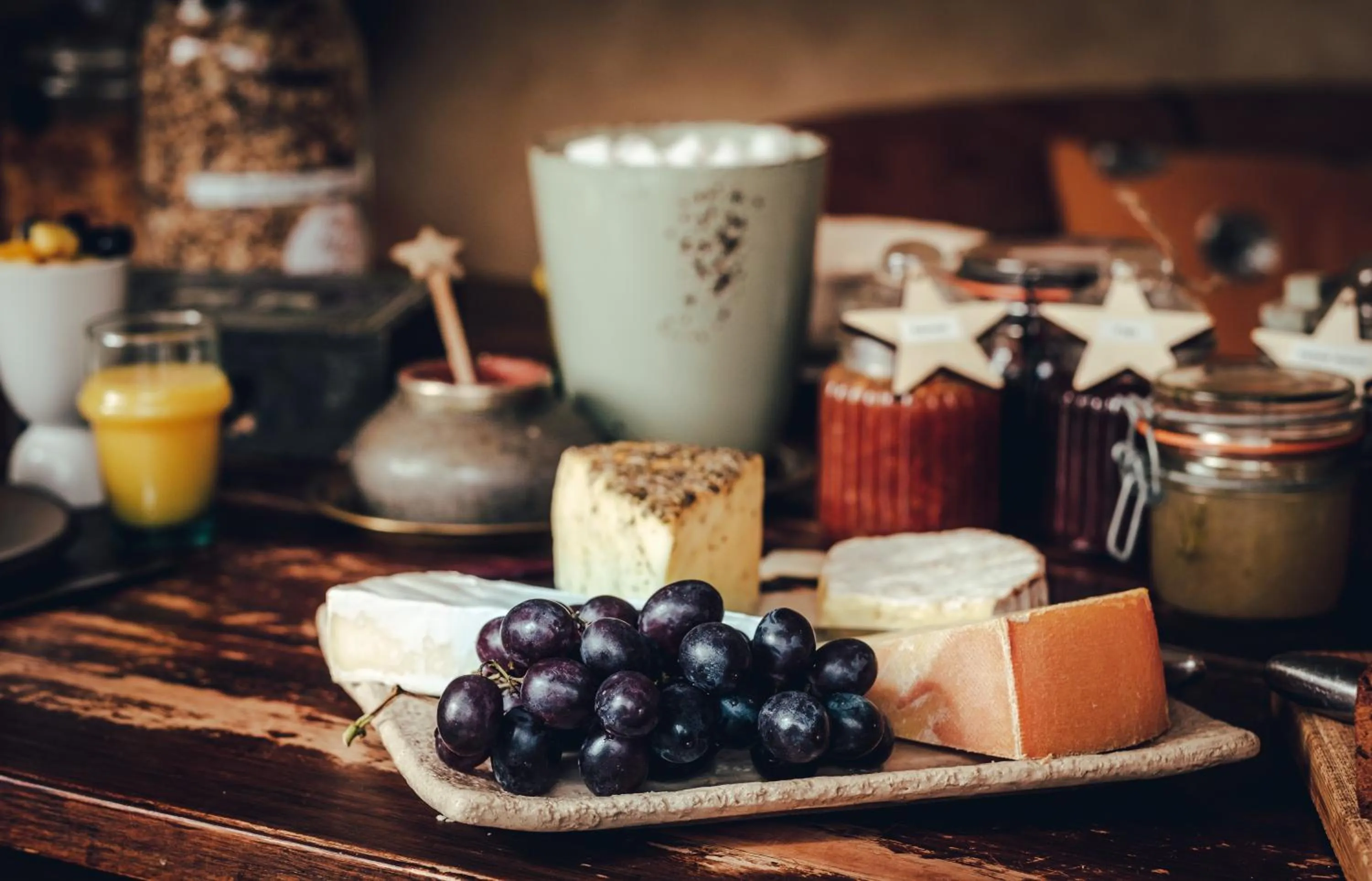 Breakfast in The rooms Bed & Breakfast