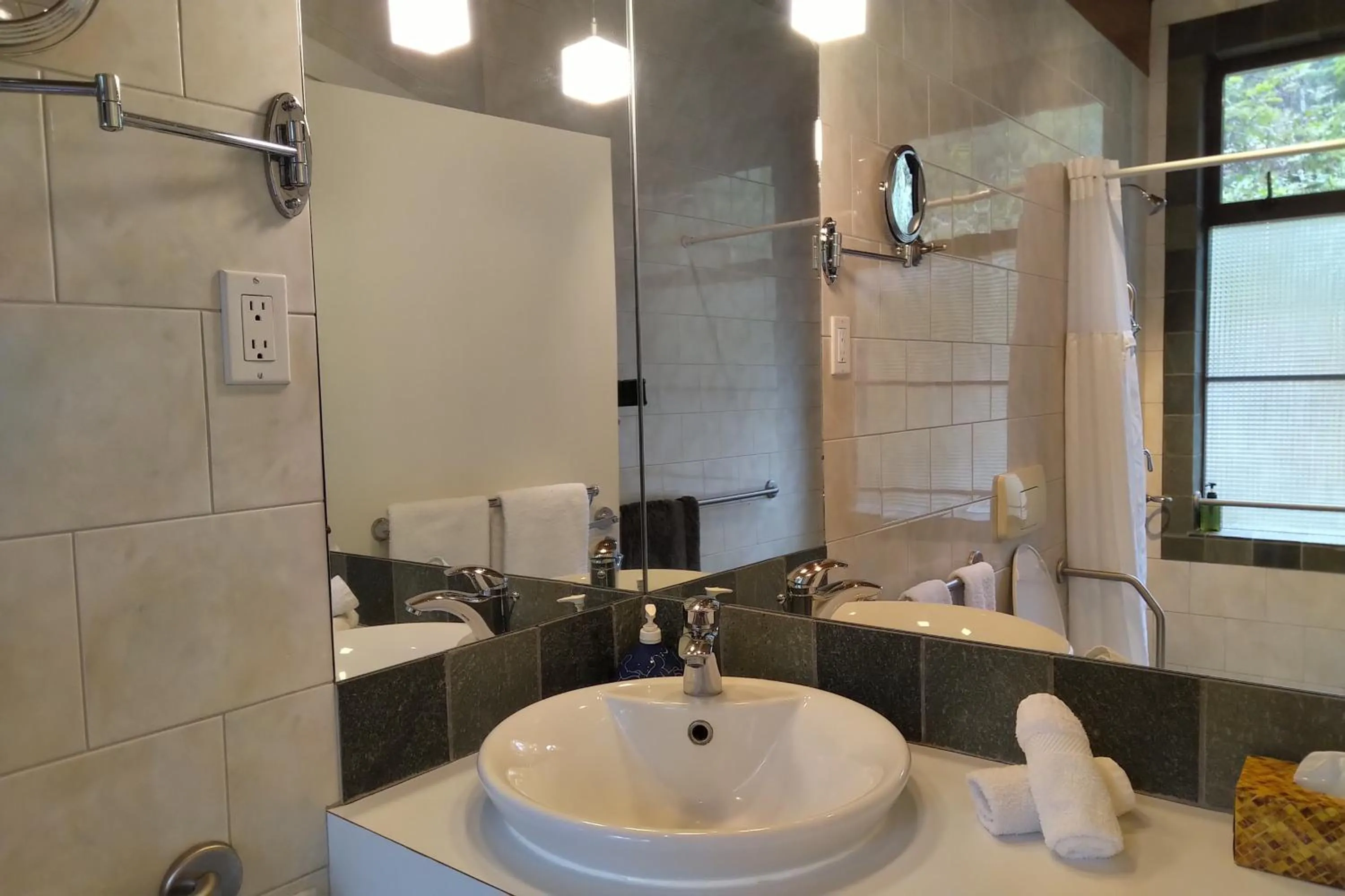 Bathroom in The Perch at Moon Dance