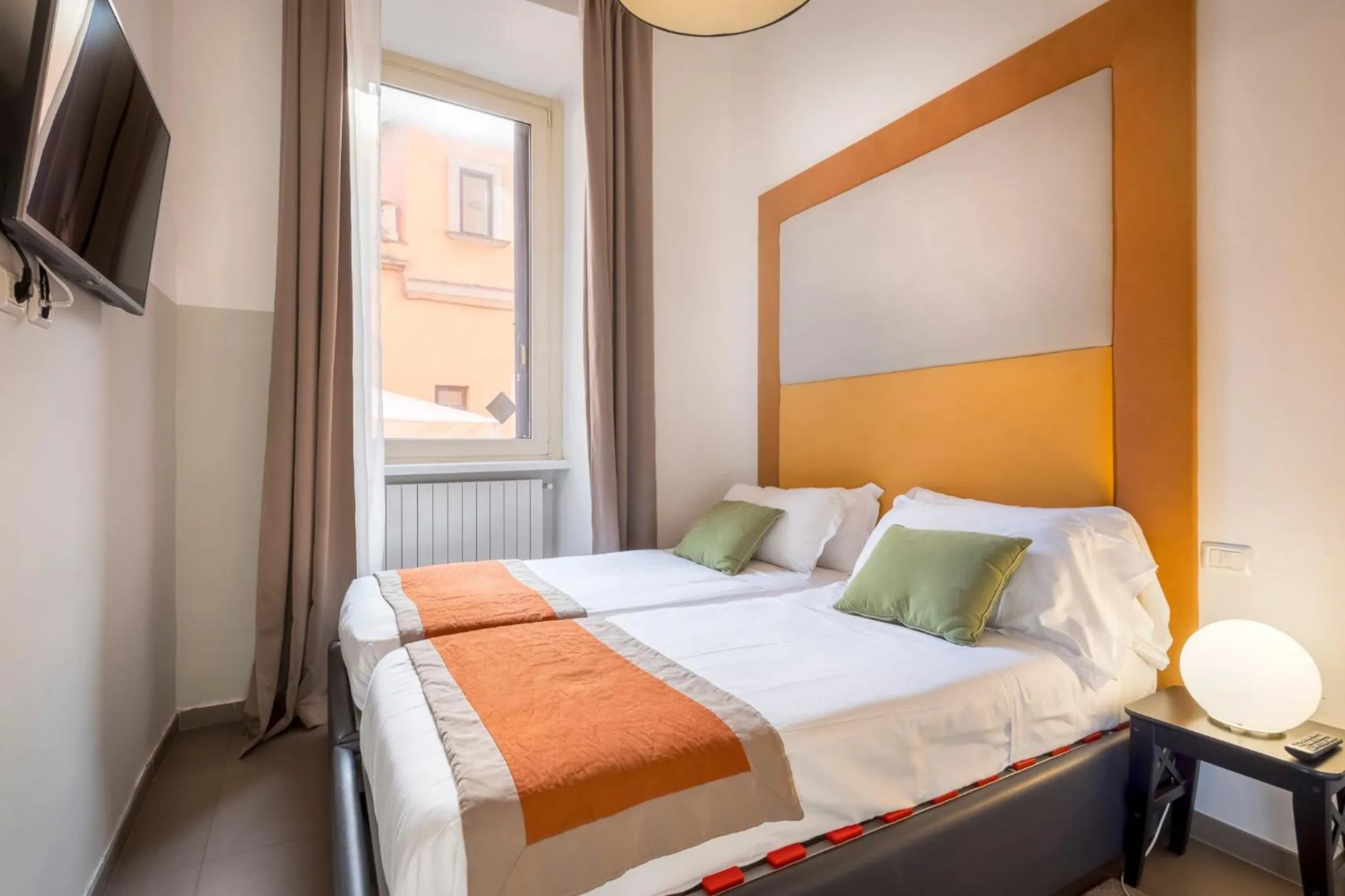 Bed in HT Residence Maximus