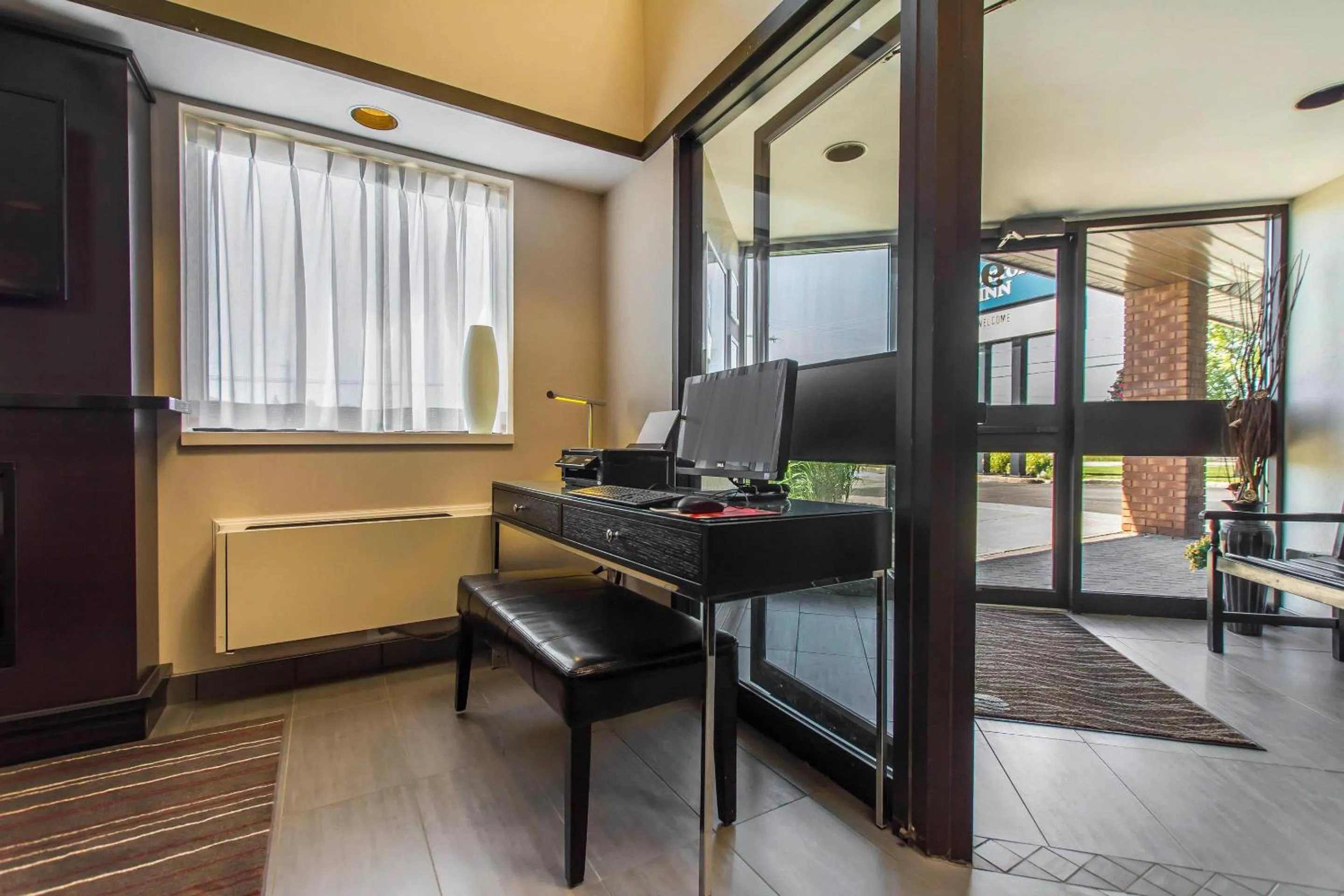 Business facilities in Comfort Inn