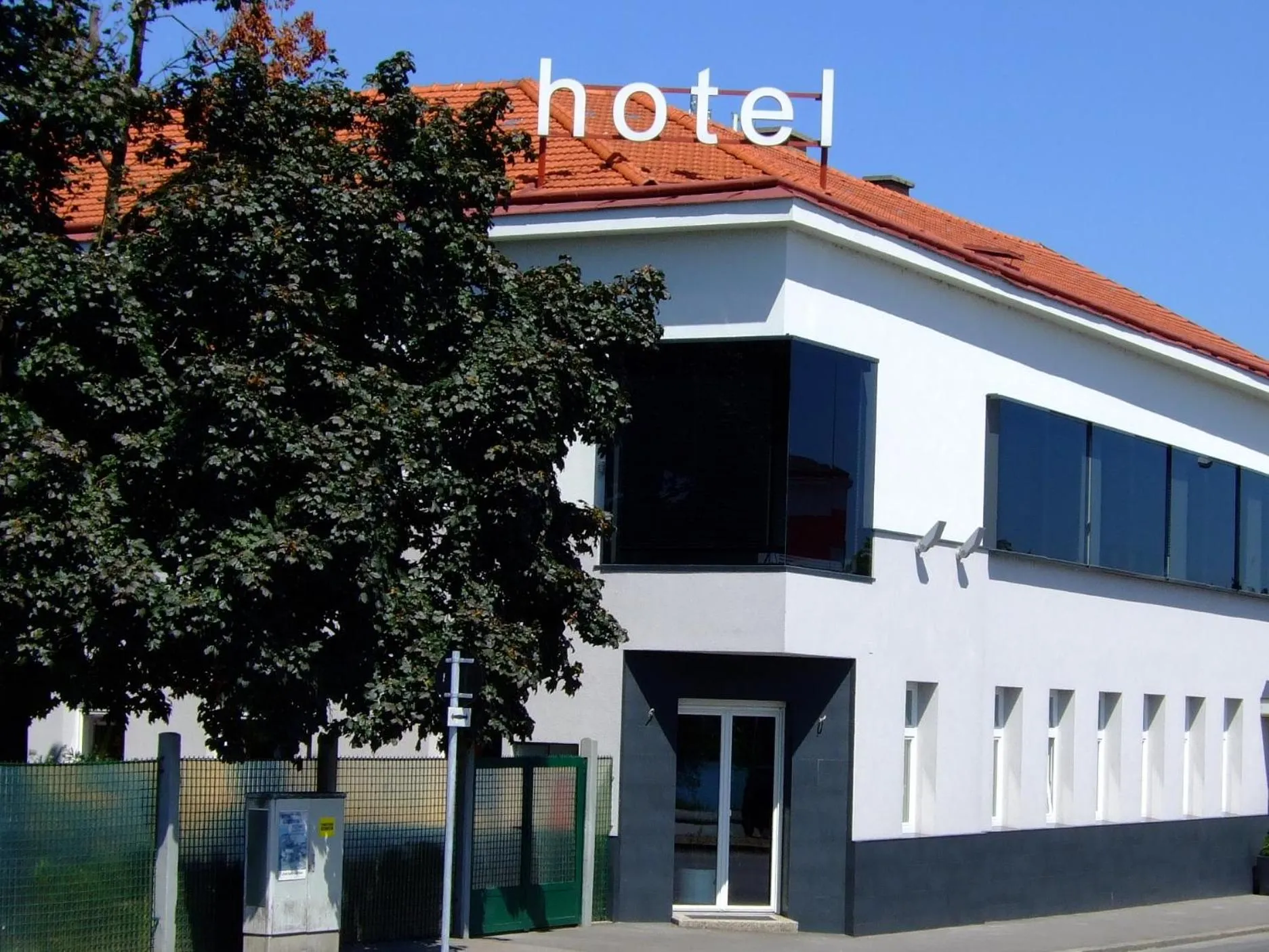 Property building in Strandhotel Alte Donau
