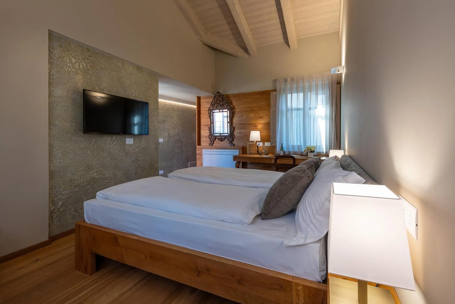 Photo of the whole room, Bed in Sunstar Hotel Piemont Castello di Villa