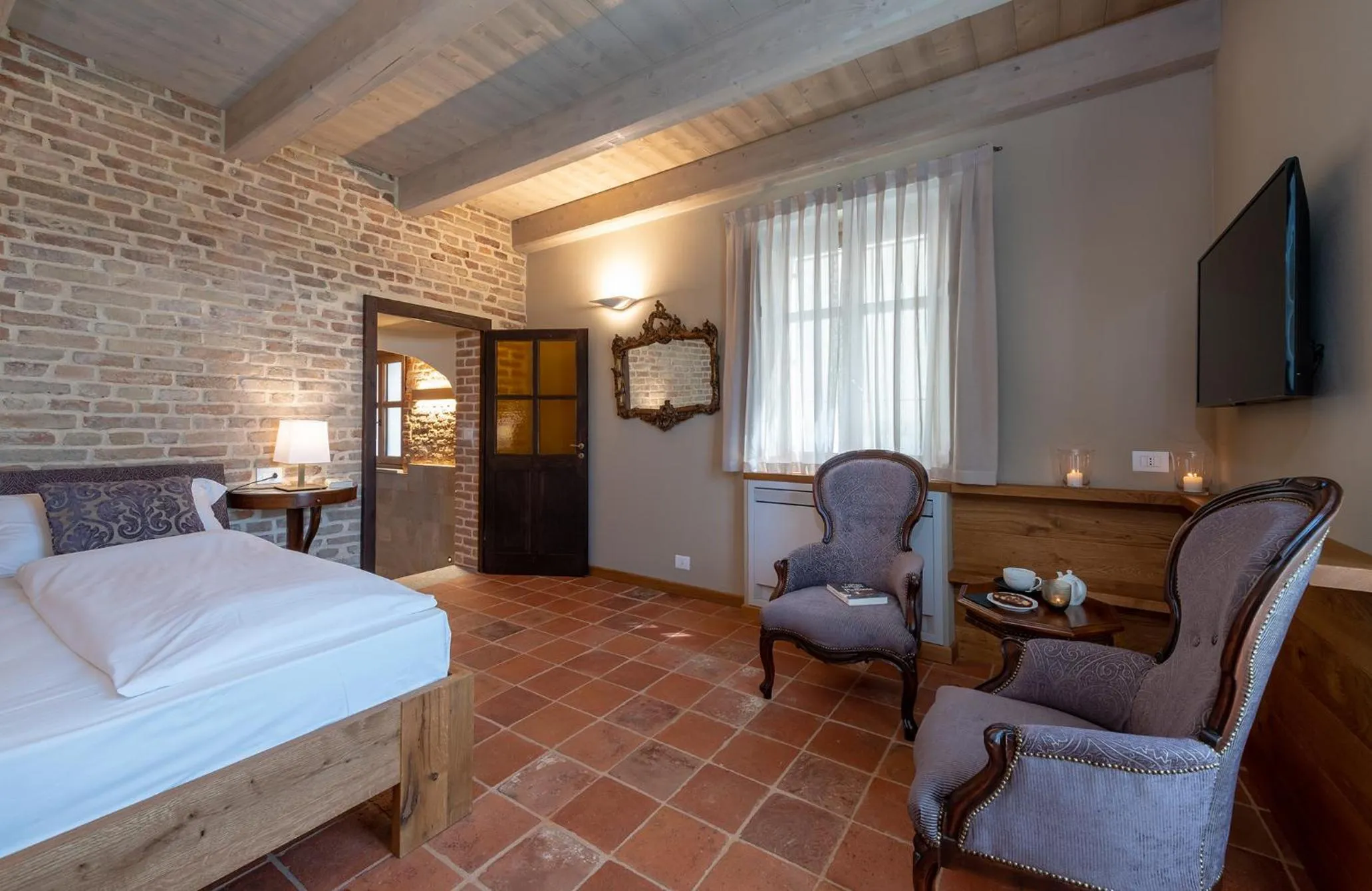 Photo of the whole room, Bed in Sunstar Hotel Piemont Castello di Villa