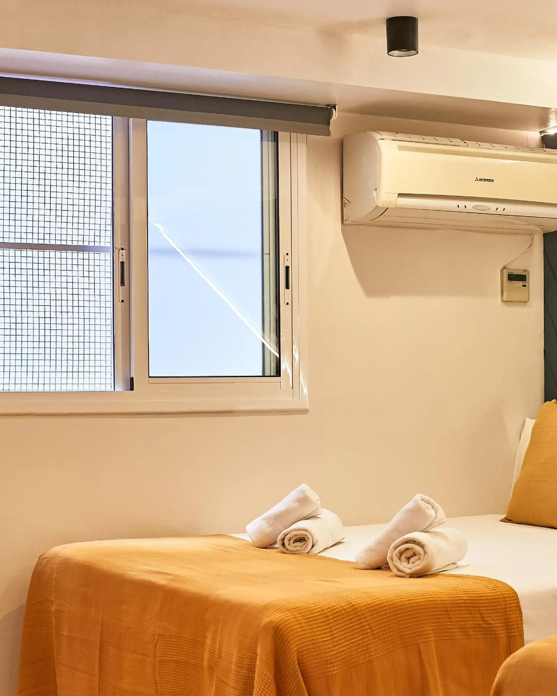 Property building, Bed in Sun & Moon Hostel