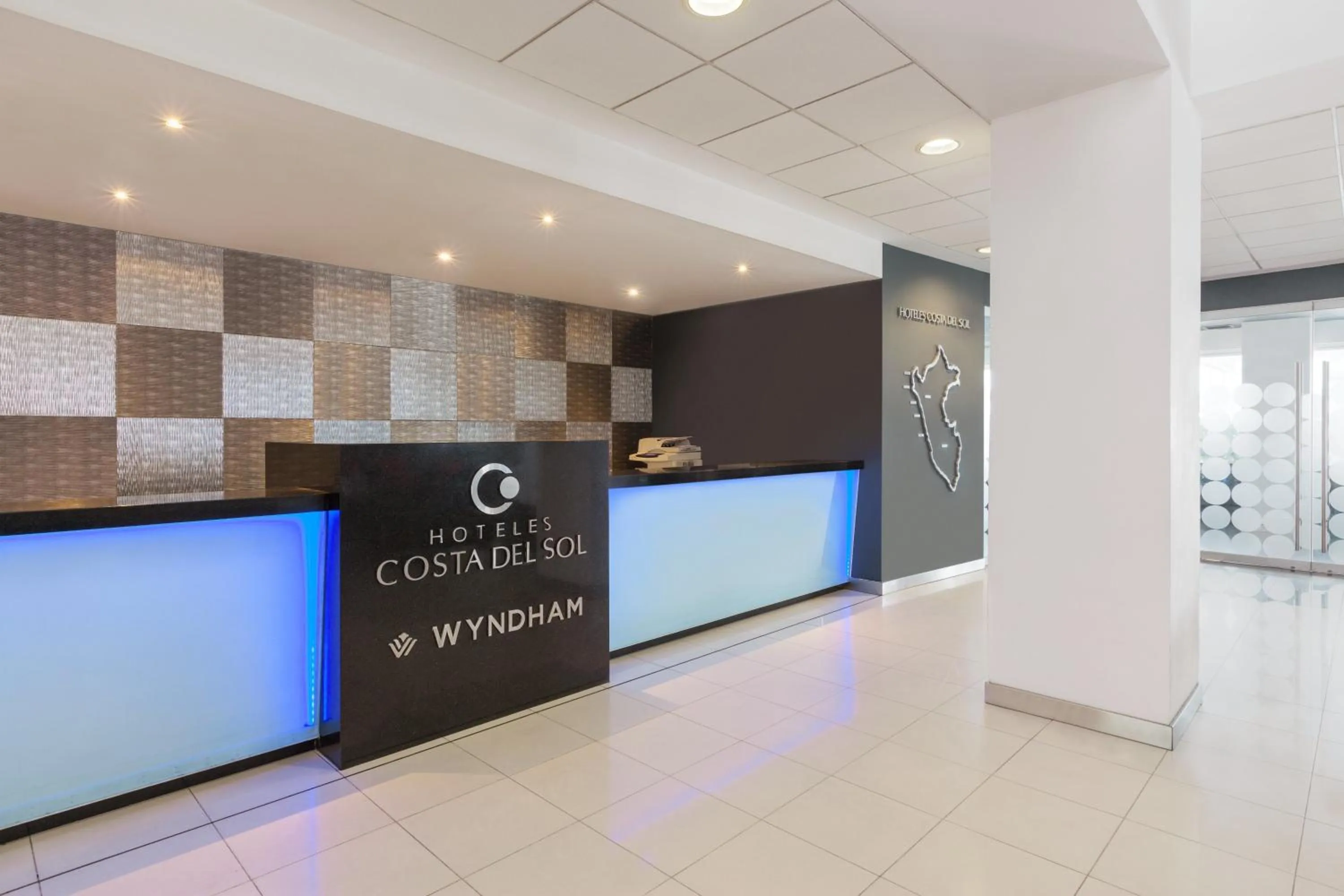 Lobby or reception in Wyndham Costa del Sol Lima Airport