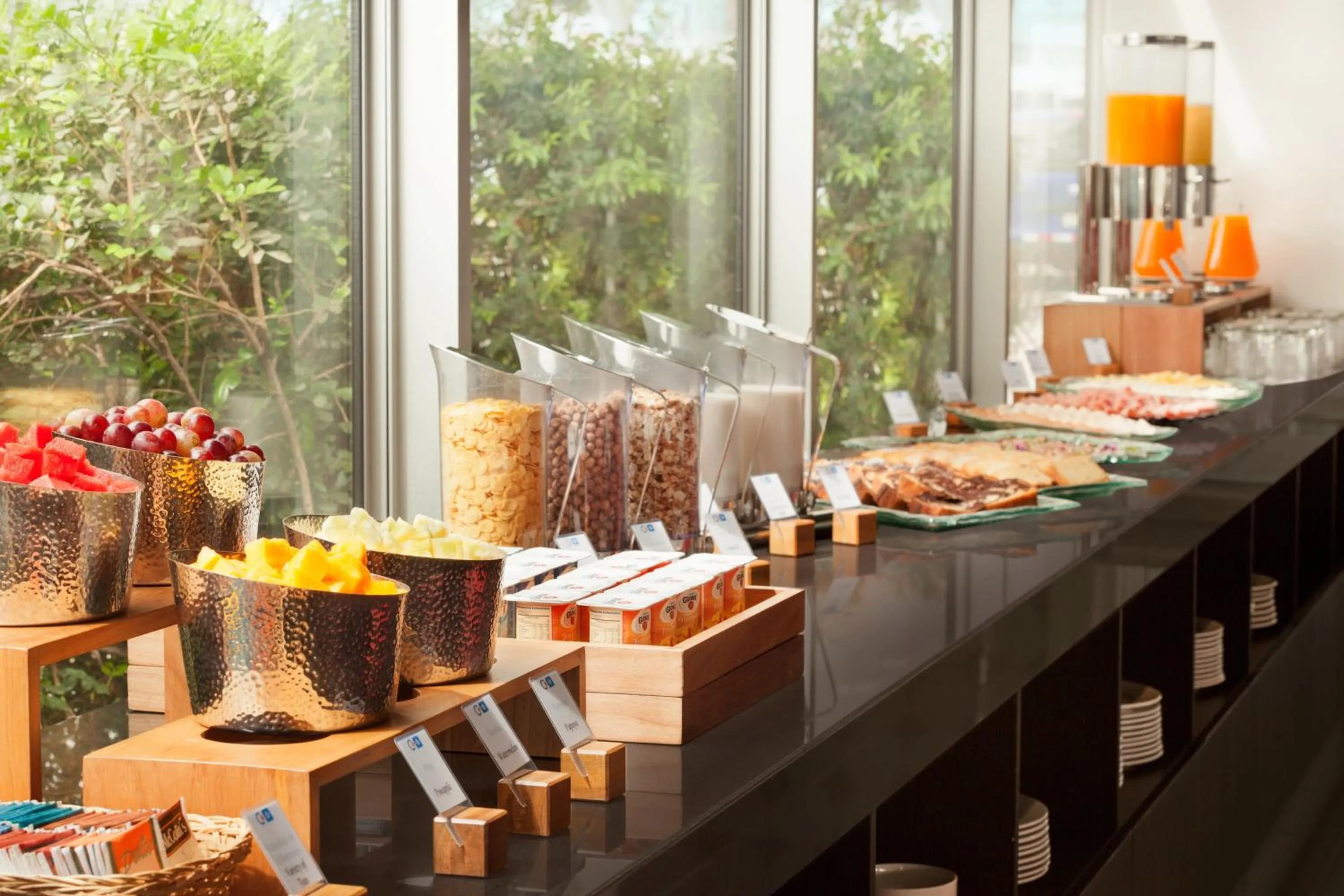 Buffet breakfast in Wyndham Costa del Sol Lima Airport