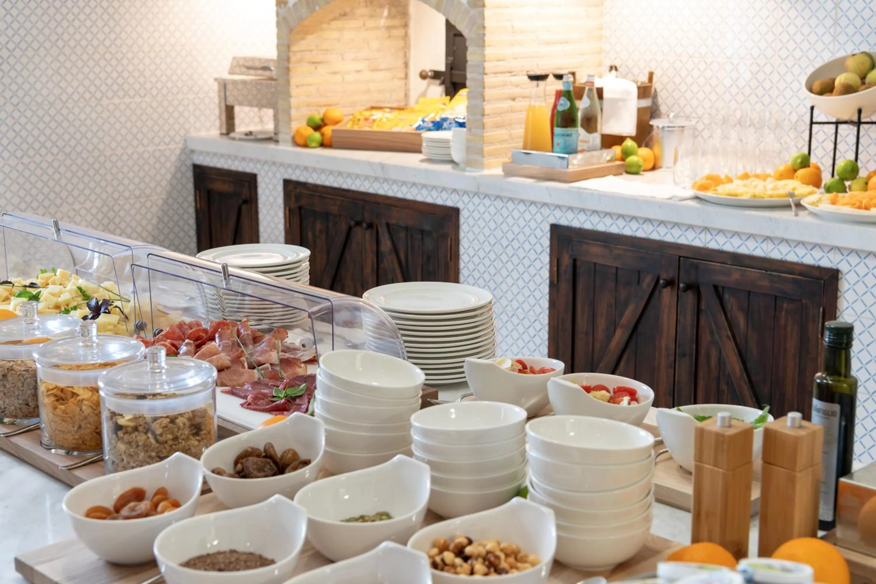 Restaurant/places to eat in Momentum Wellness Bioresort