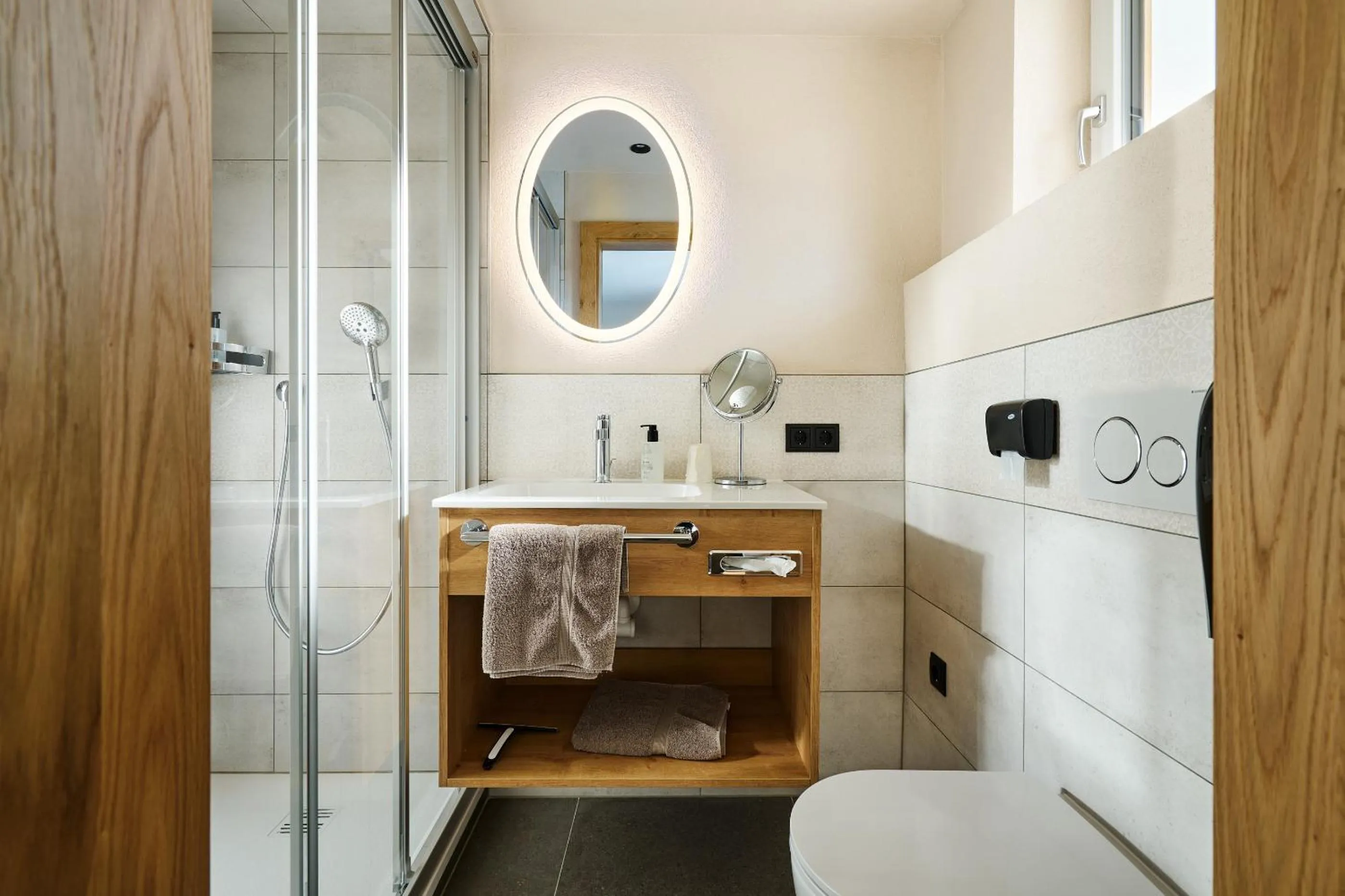 Shower in Hotel Stern