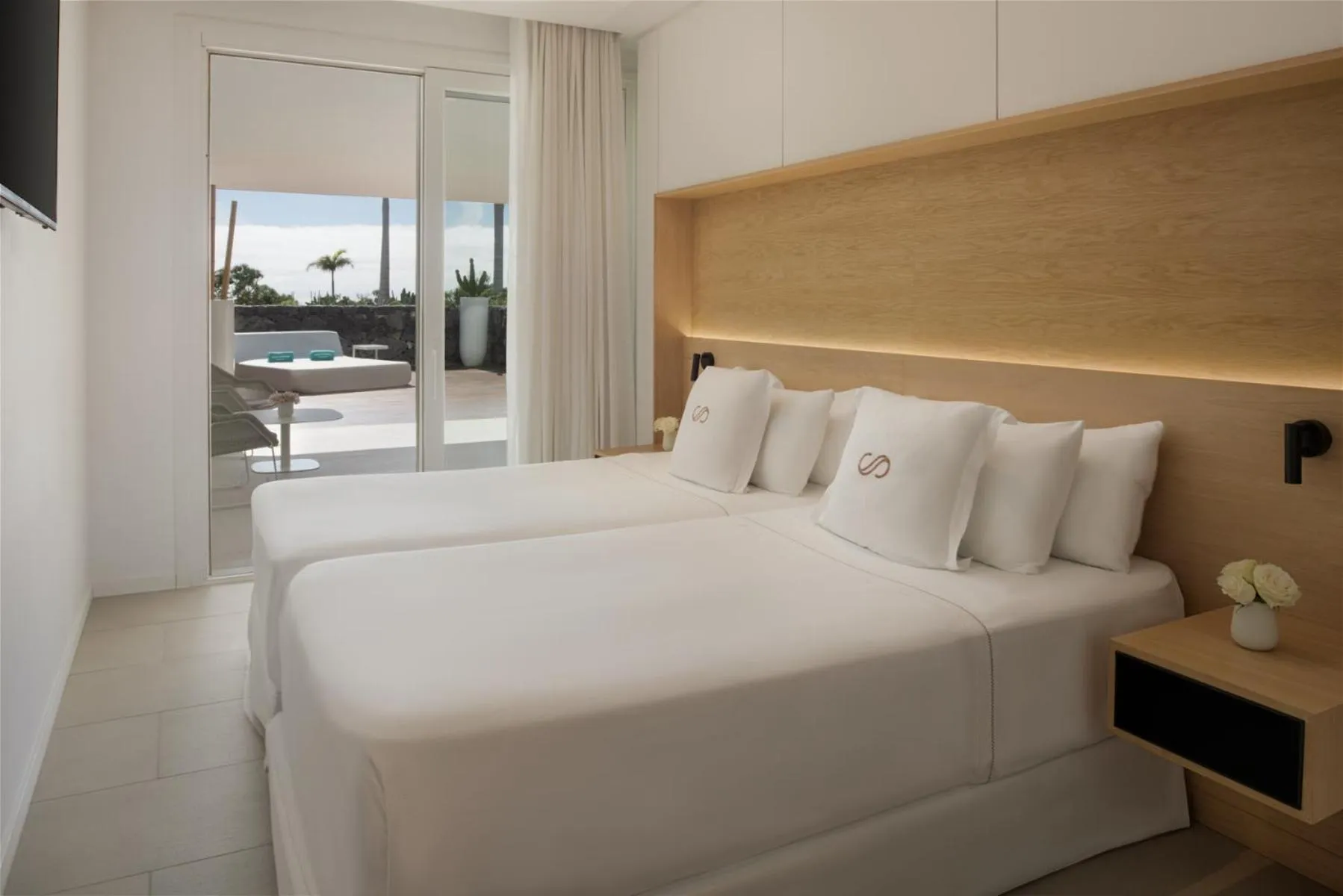 Bed in Royal Hideaway Corales Suites