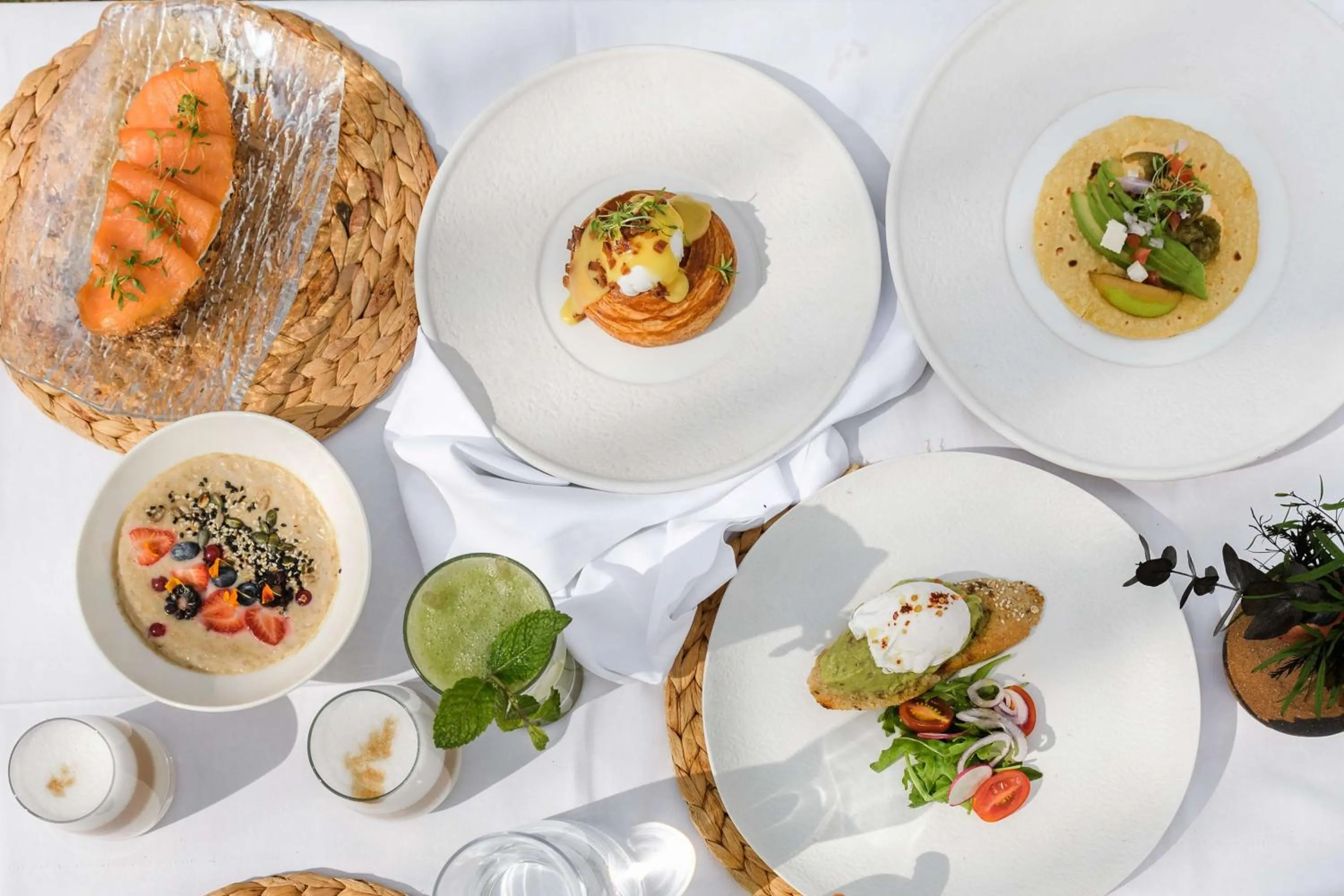 Food and drinks in Royal Hideaway Corales Suites