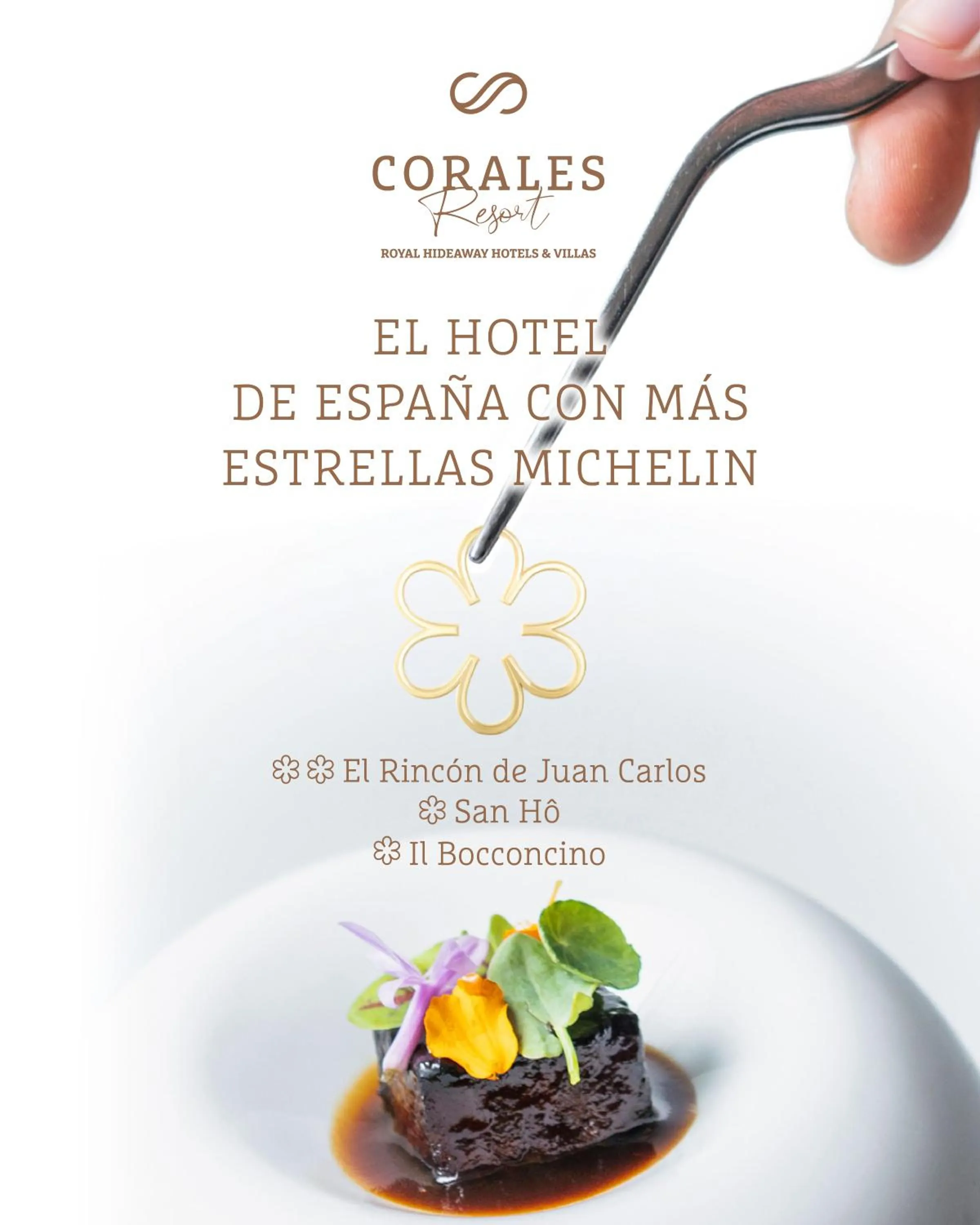 Meals in Royal Hideaway Corales Suites