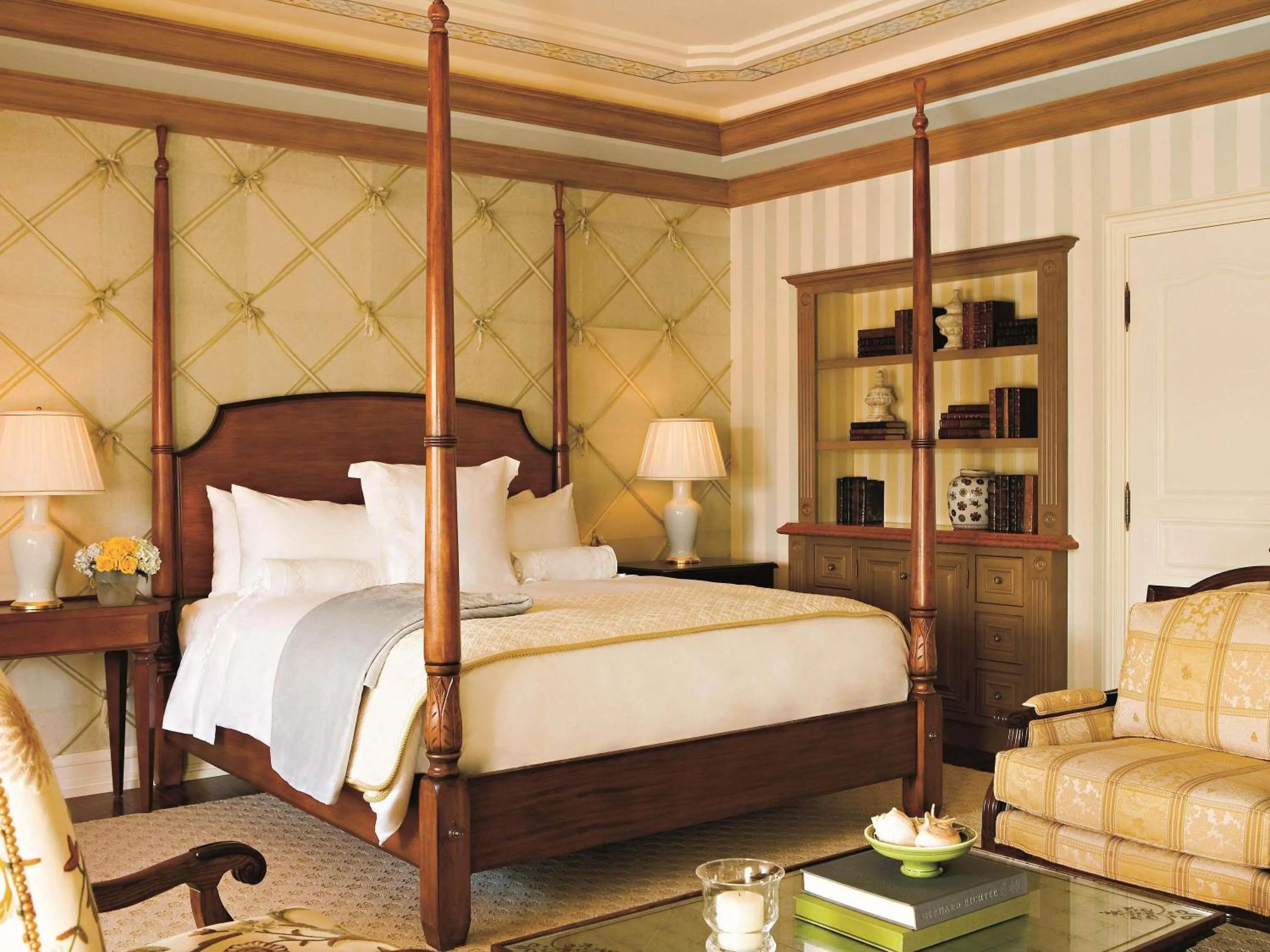 Bedroom, Bed in Fairmont Grand Del Mar