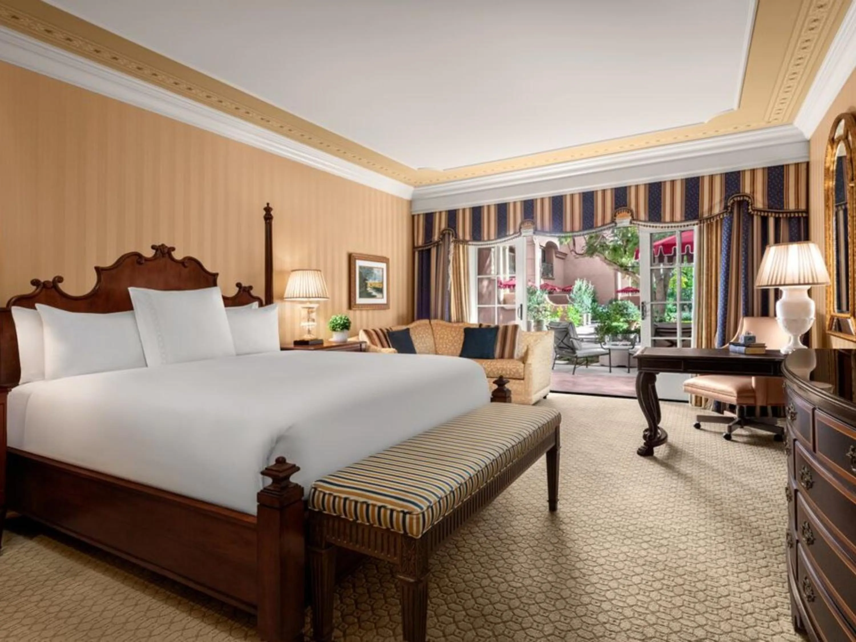 Bed in Fairmont Grand Del Mar