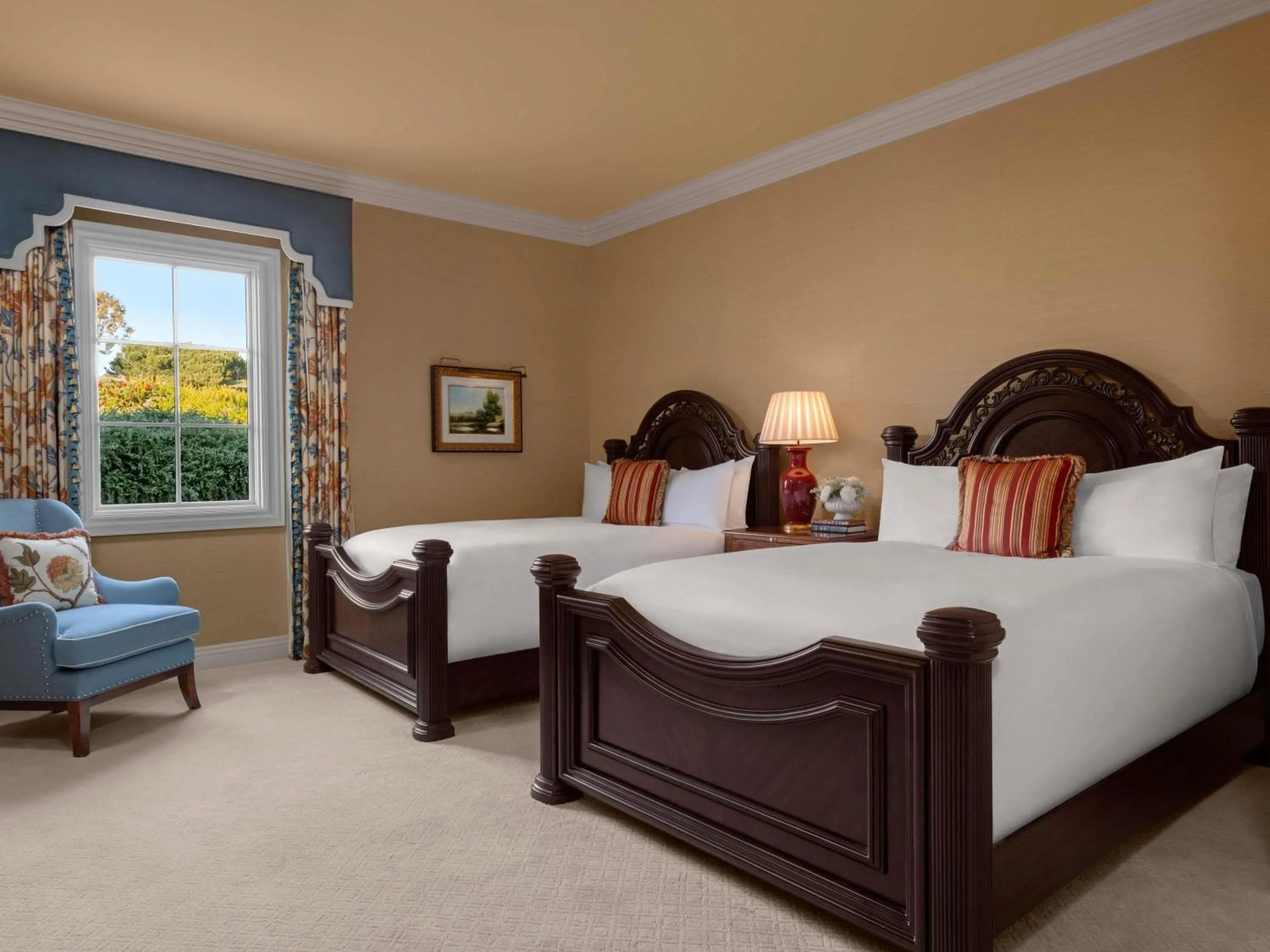 Bedroom, Bed in Fairmont Grand Del Mar