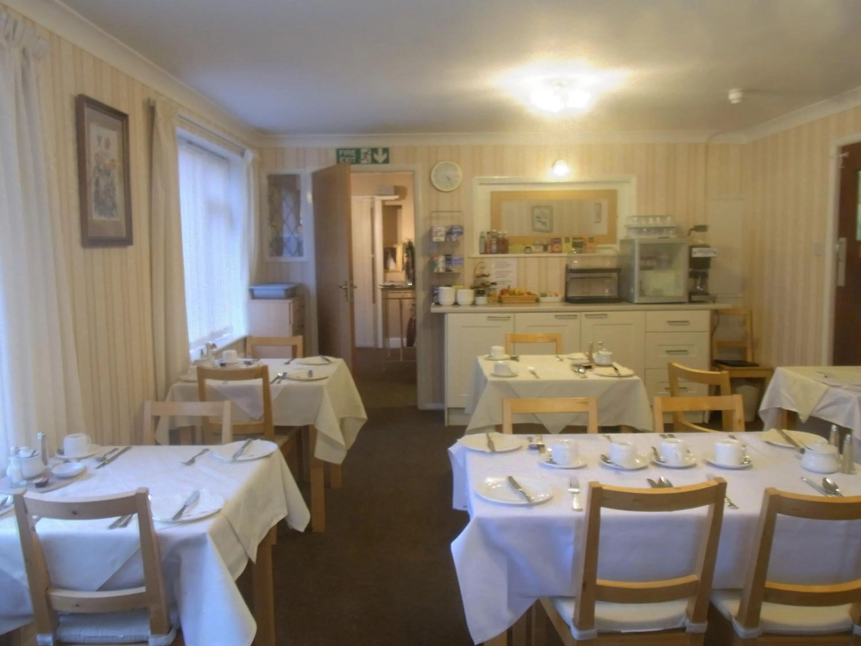 Dining area in Beecroft Lodge