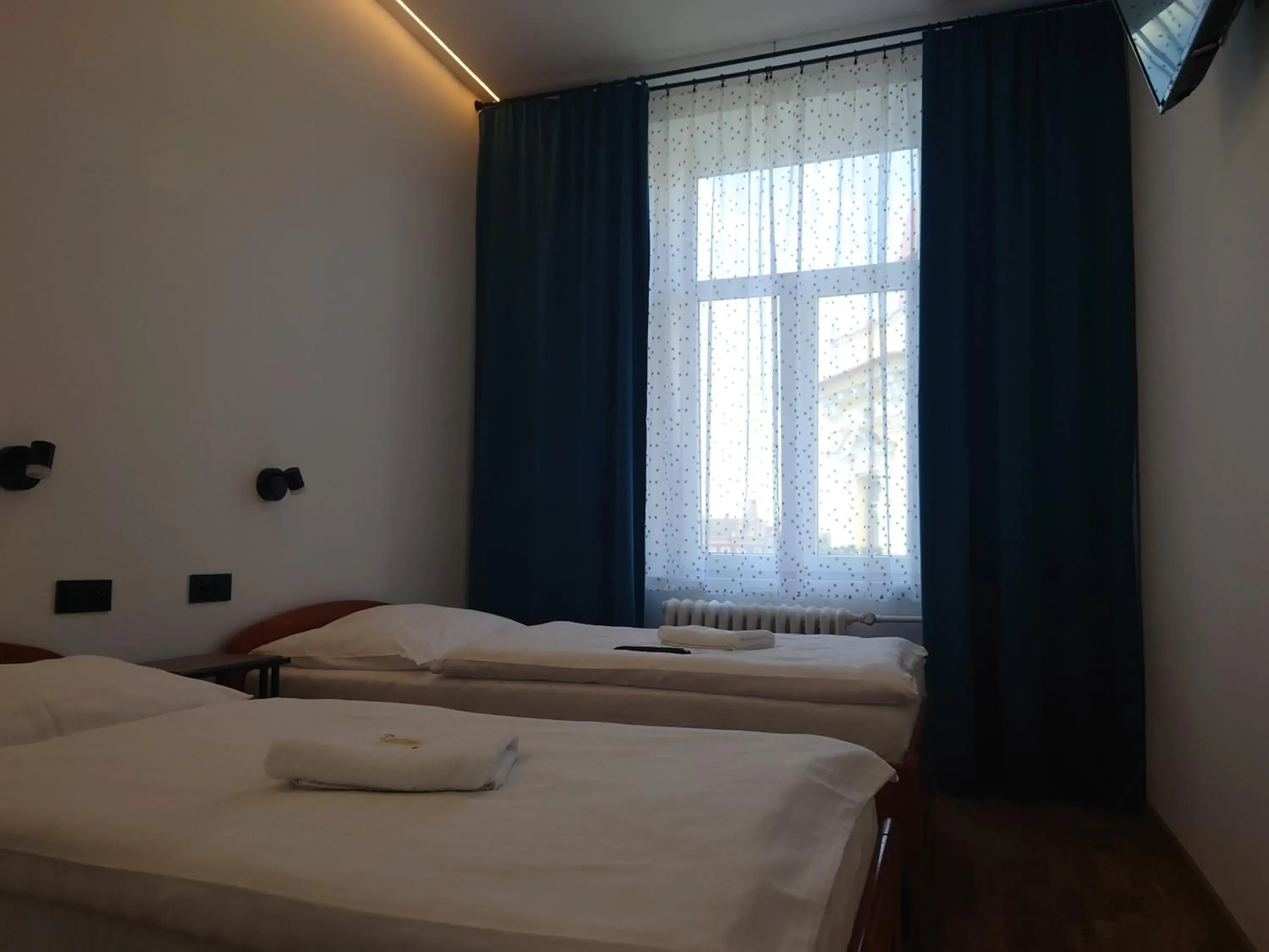 Standard Twin Room in Hotel Central Standard Twin Room in Hotel Central