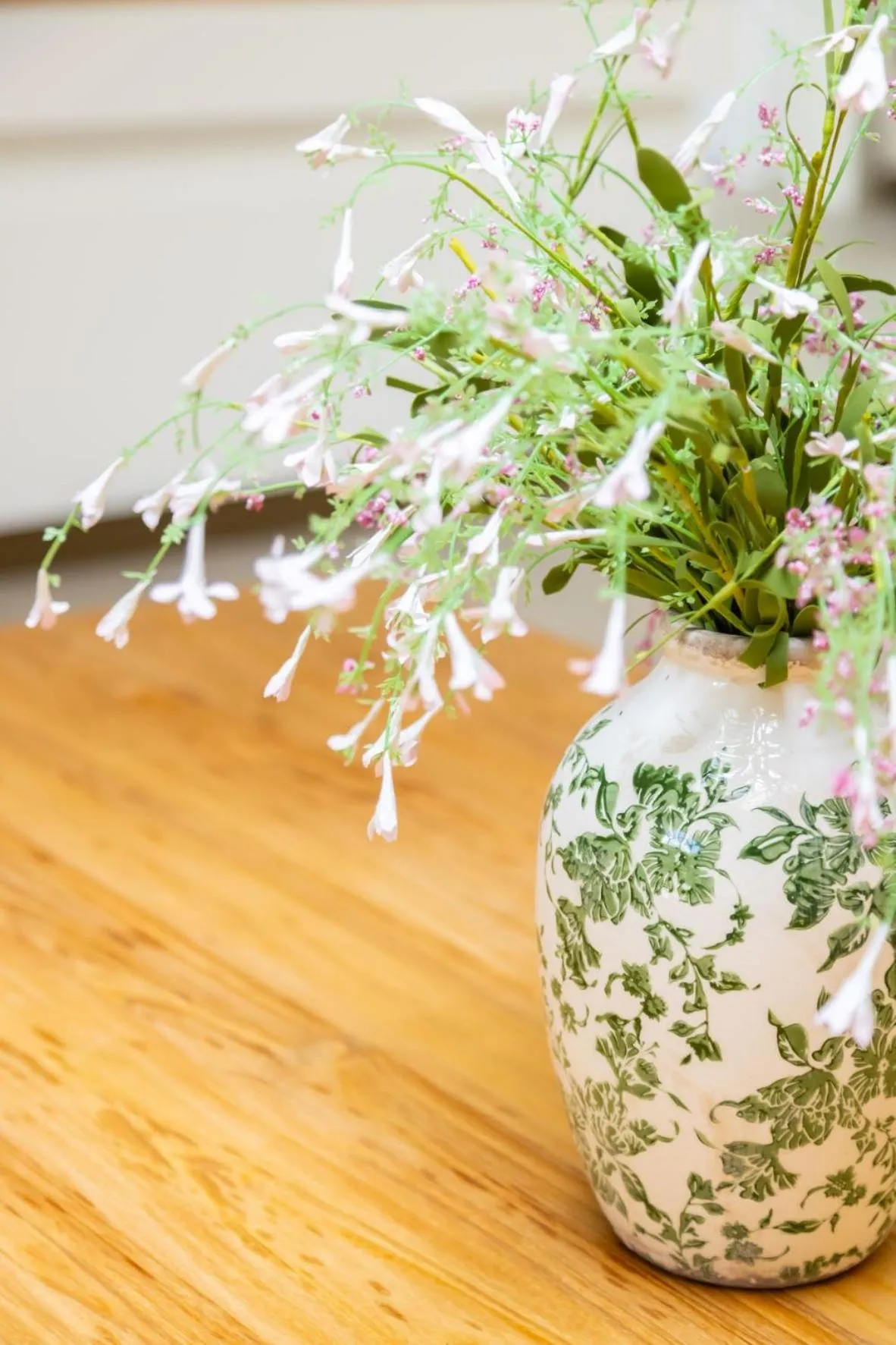 Decorative detail in Domaine Les Sources de Dieulefit