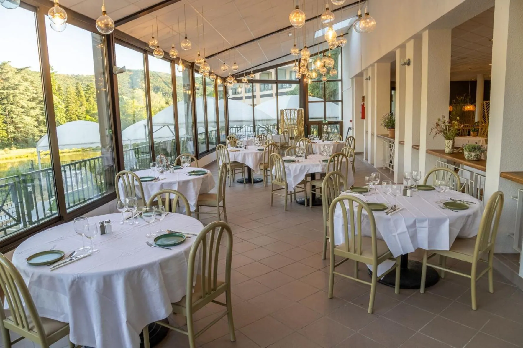 Restaurant/places to eat in Domaine Les Sources de Dieulefit