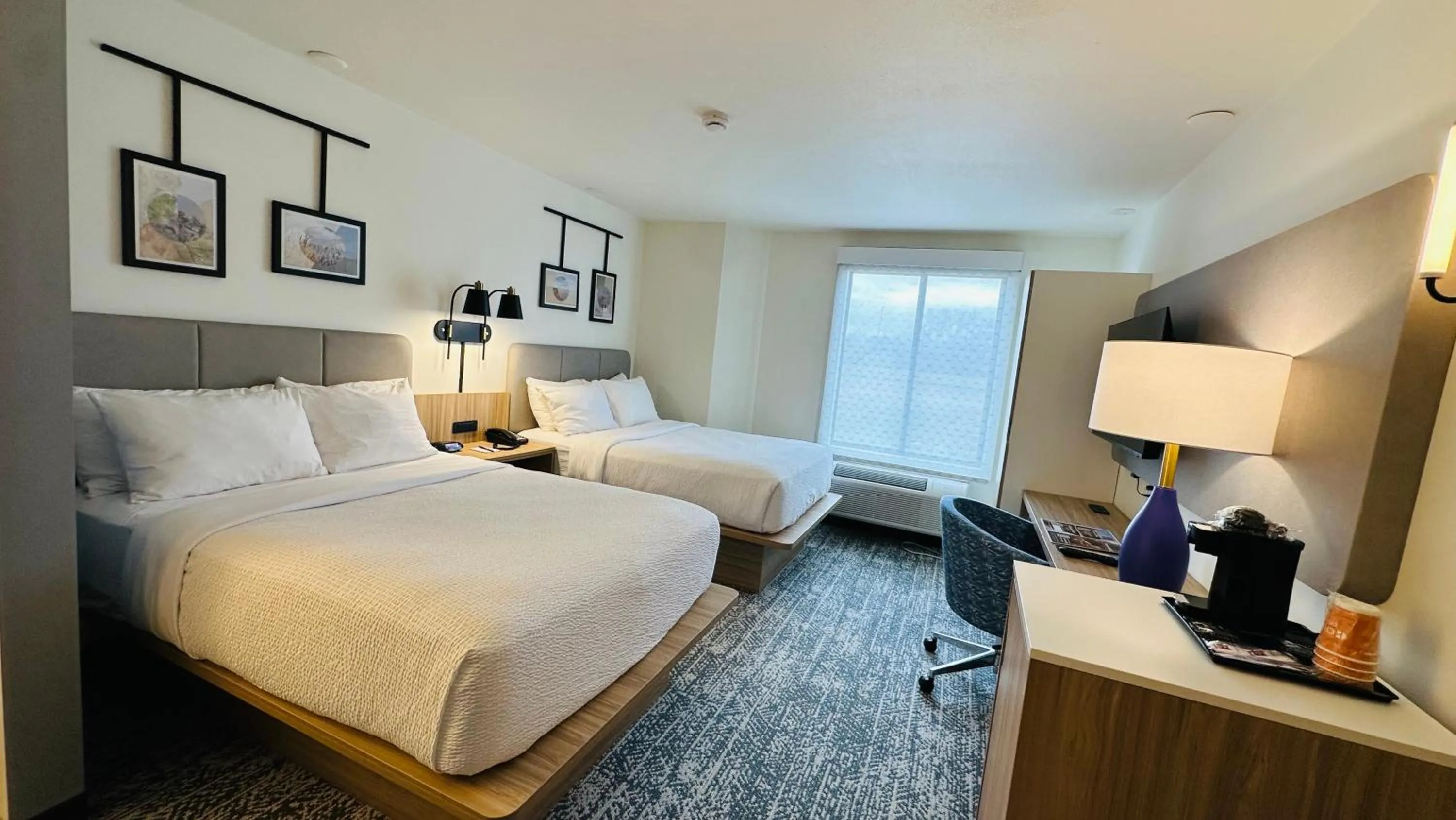 Bed in Sleep Inn South Jordan-Sandy