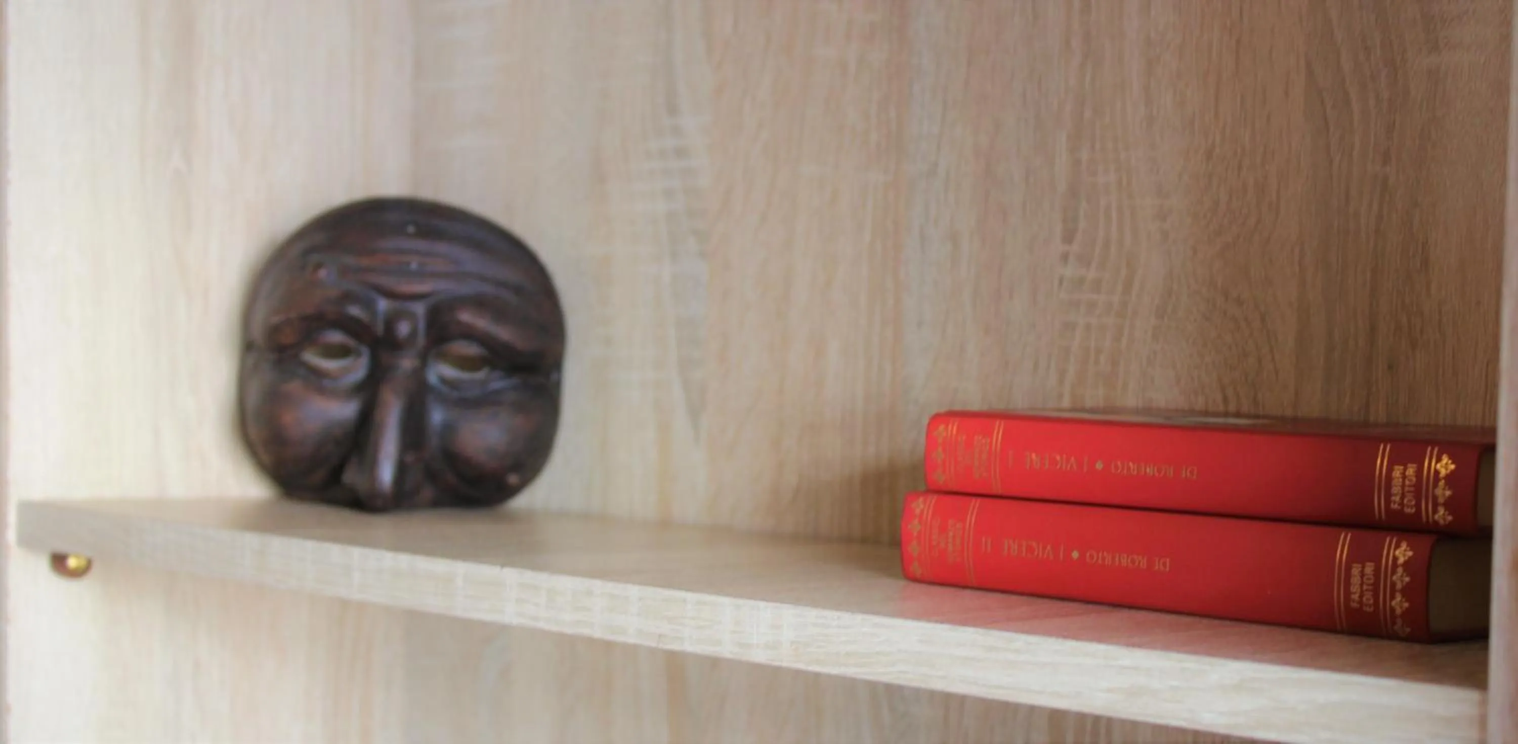 Decorative detail in De Gasperi 55 - By Pera Rooms Collection