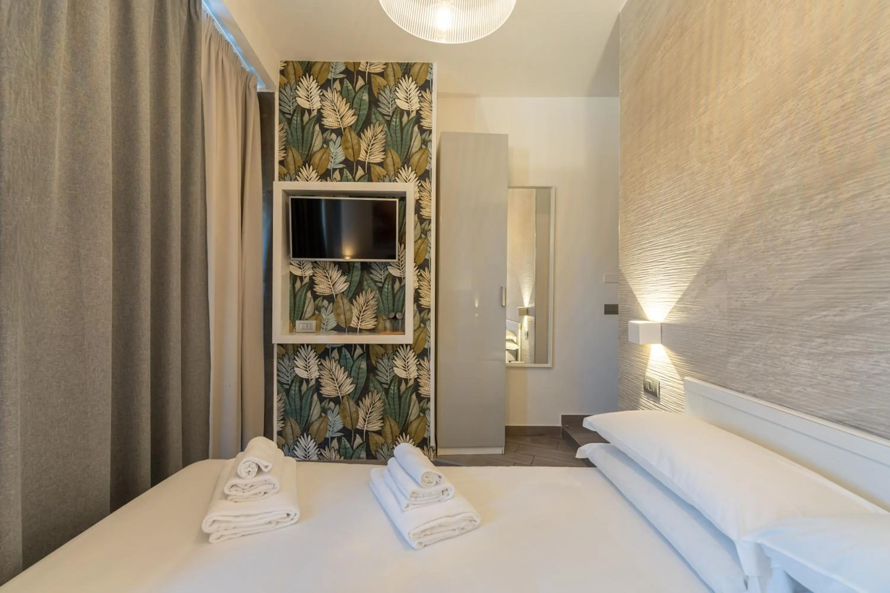 Bed in De Gasperi 55