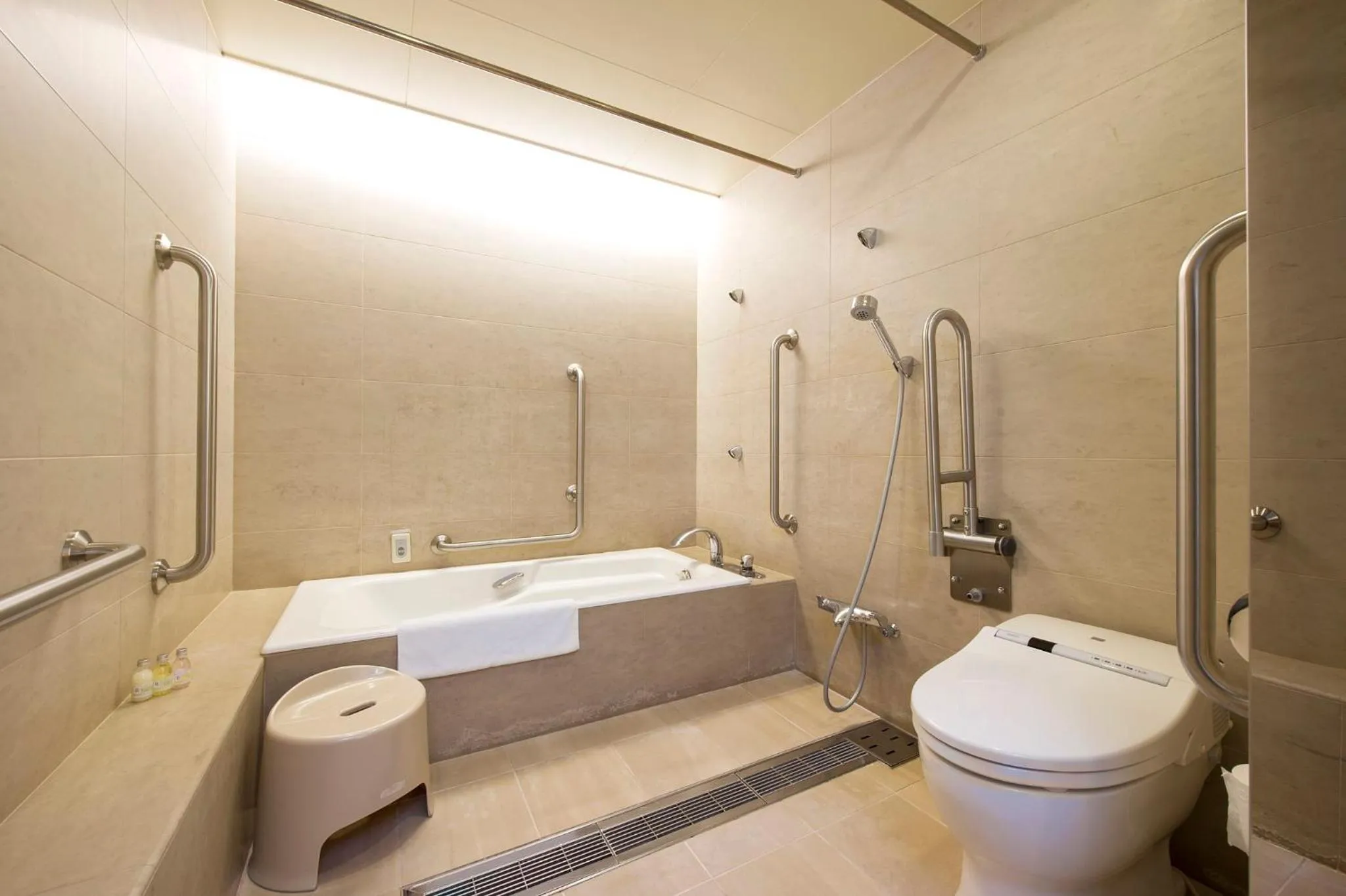 Bathroom in ANA Crowne Plaza Hiroshima by IHG