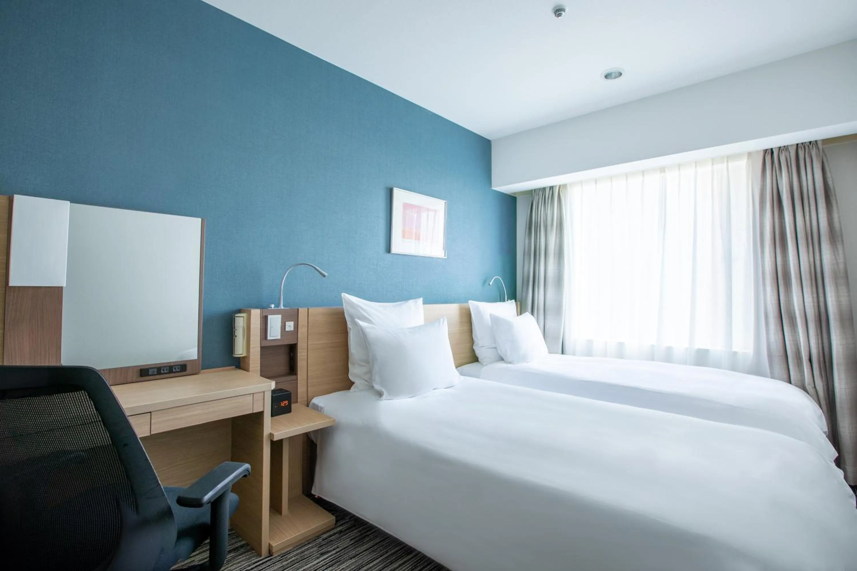 Photo of the whole room, Bed in ANA Crowne Plaza Hiroshima by IHG