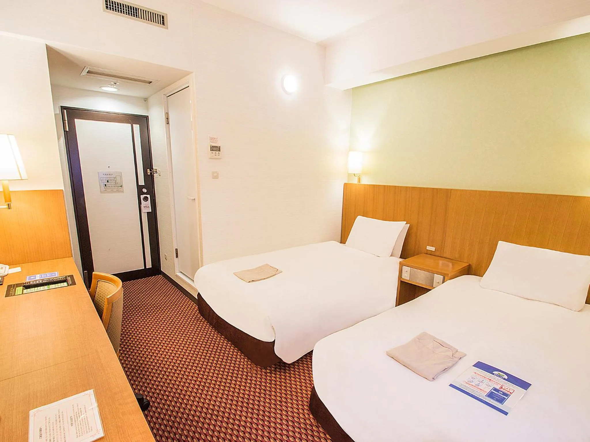 Photo of the whole room, Bed in Hearton Hotel Shinsaibashi