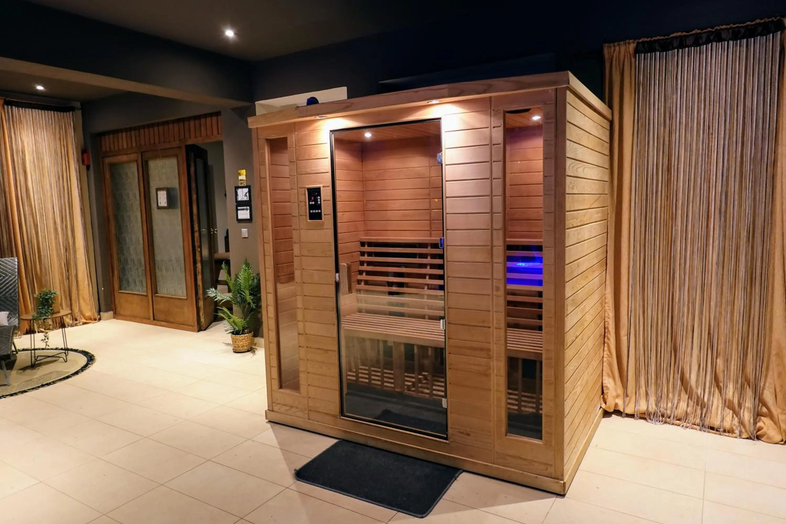 Sauna in Mont Helmos Hotel