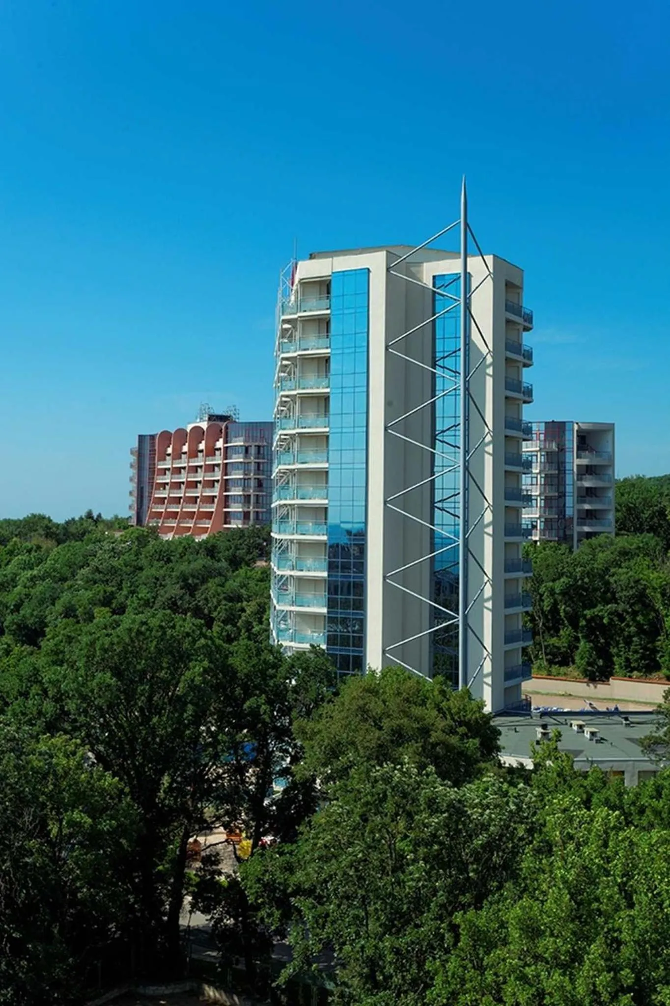 Property building in Hotel Rеgina - Golden Sands All Inclusive