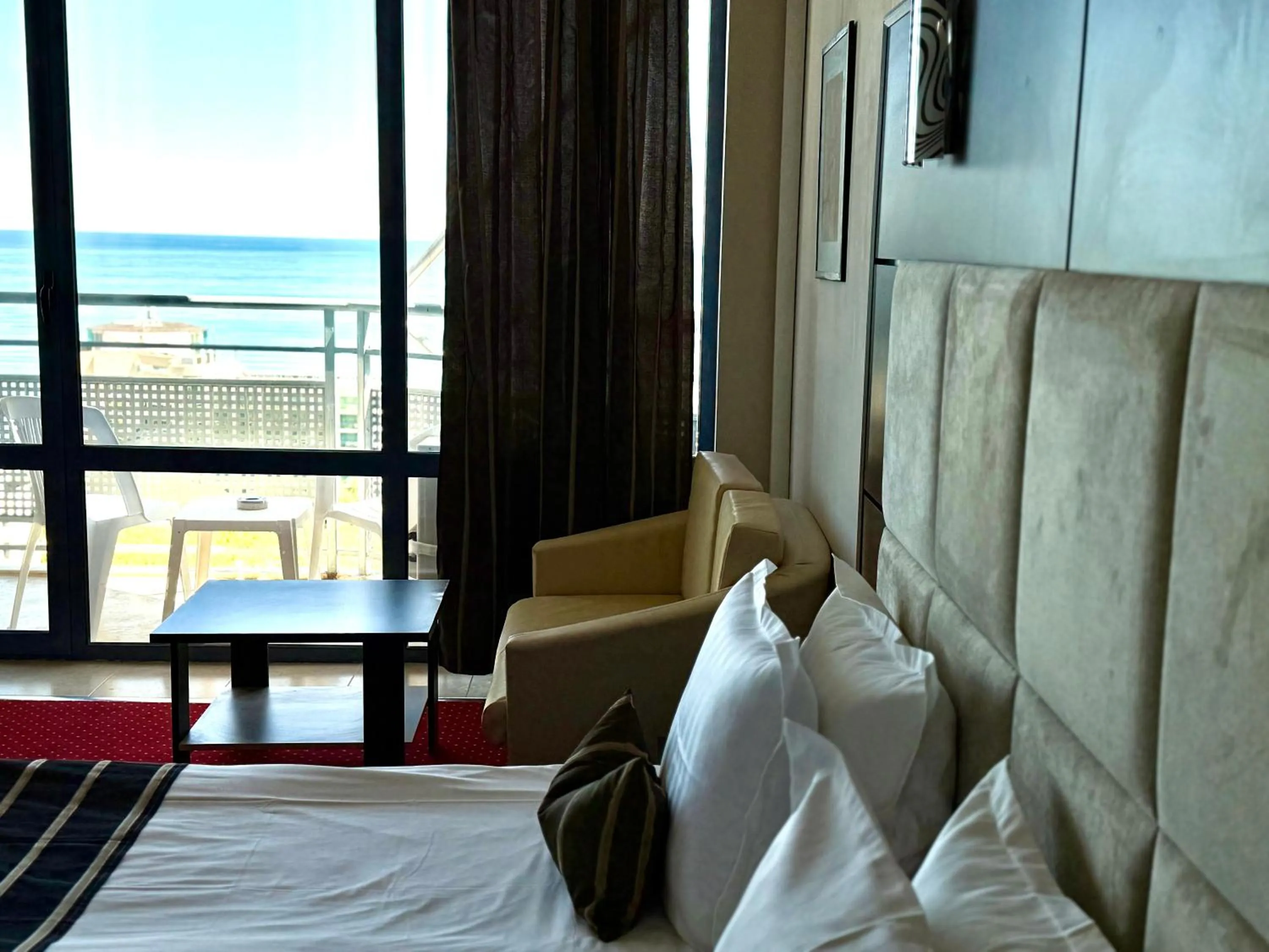Sea view, Bed in Hotel Rеgina - Golden Sands All Inclusive