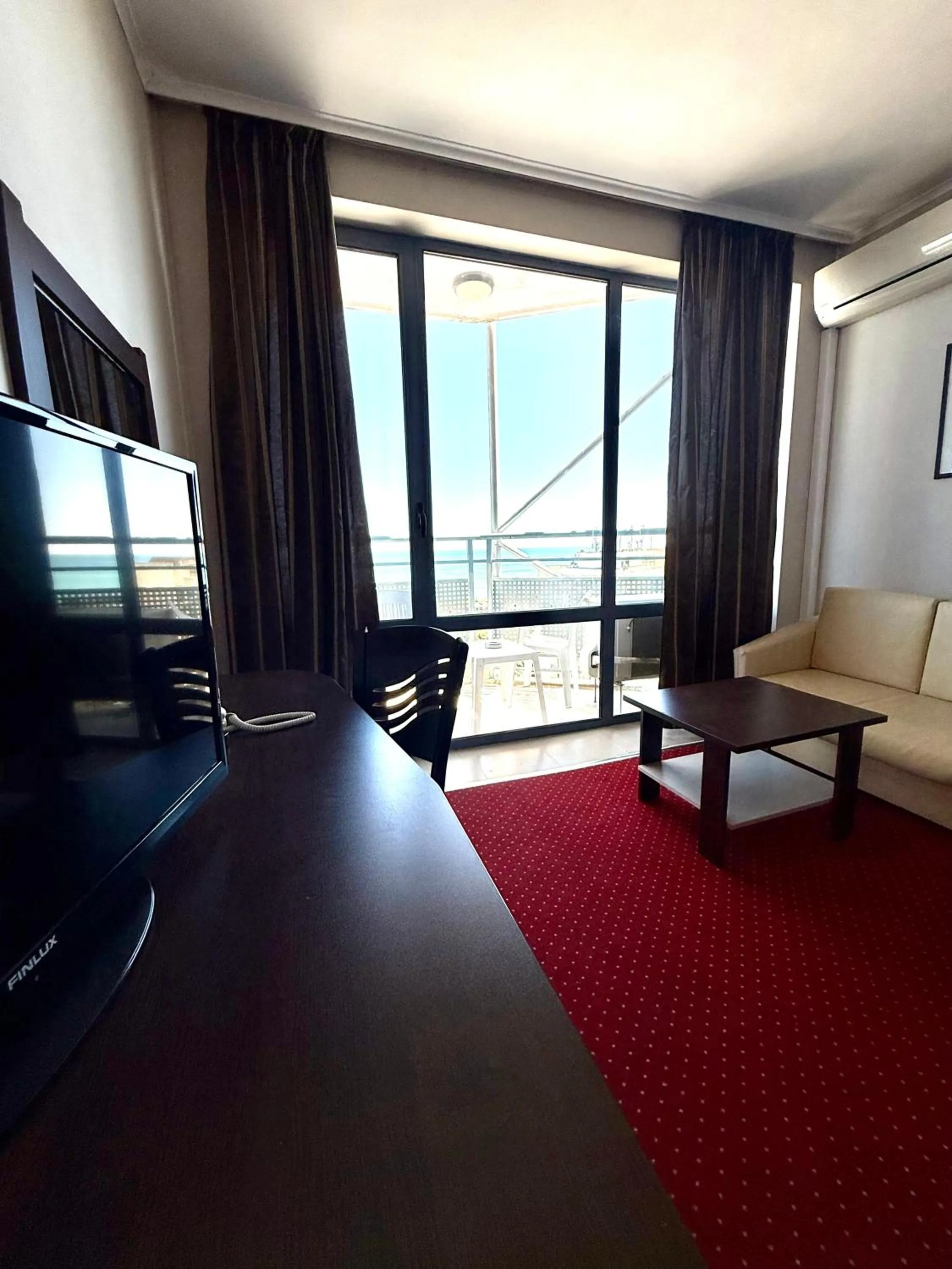 TV and multimedia in Hotel Rеgina - Golden Sands All Inclusive