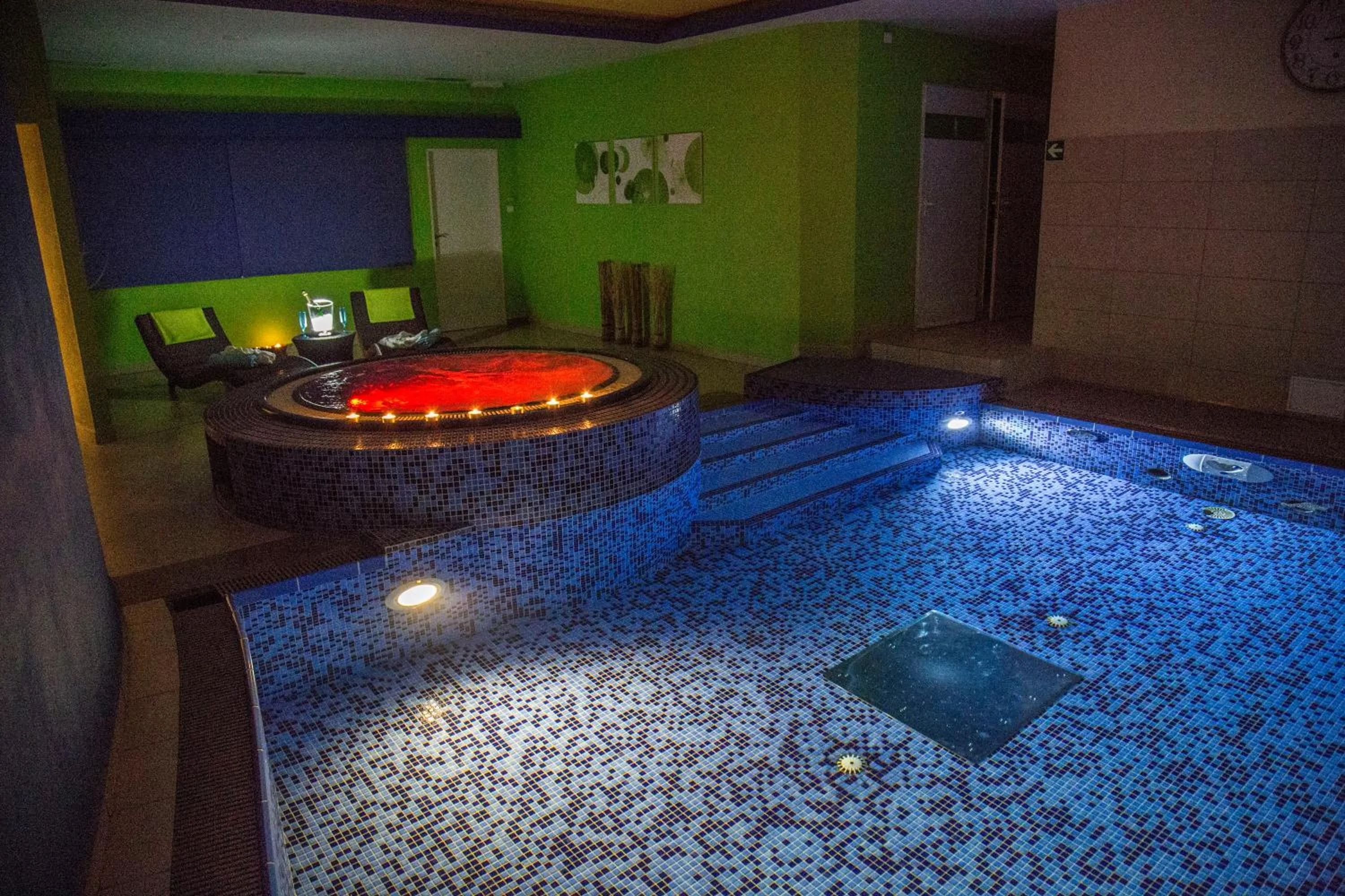 Hot Tub in Hotel Centrum Harrachov