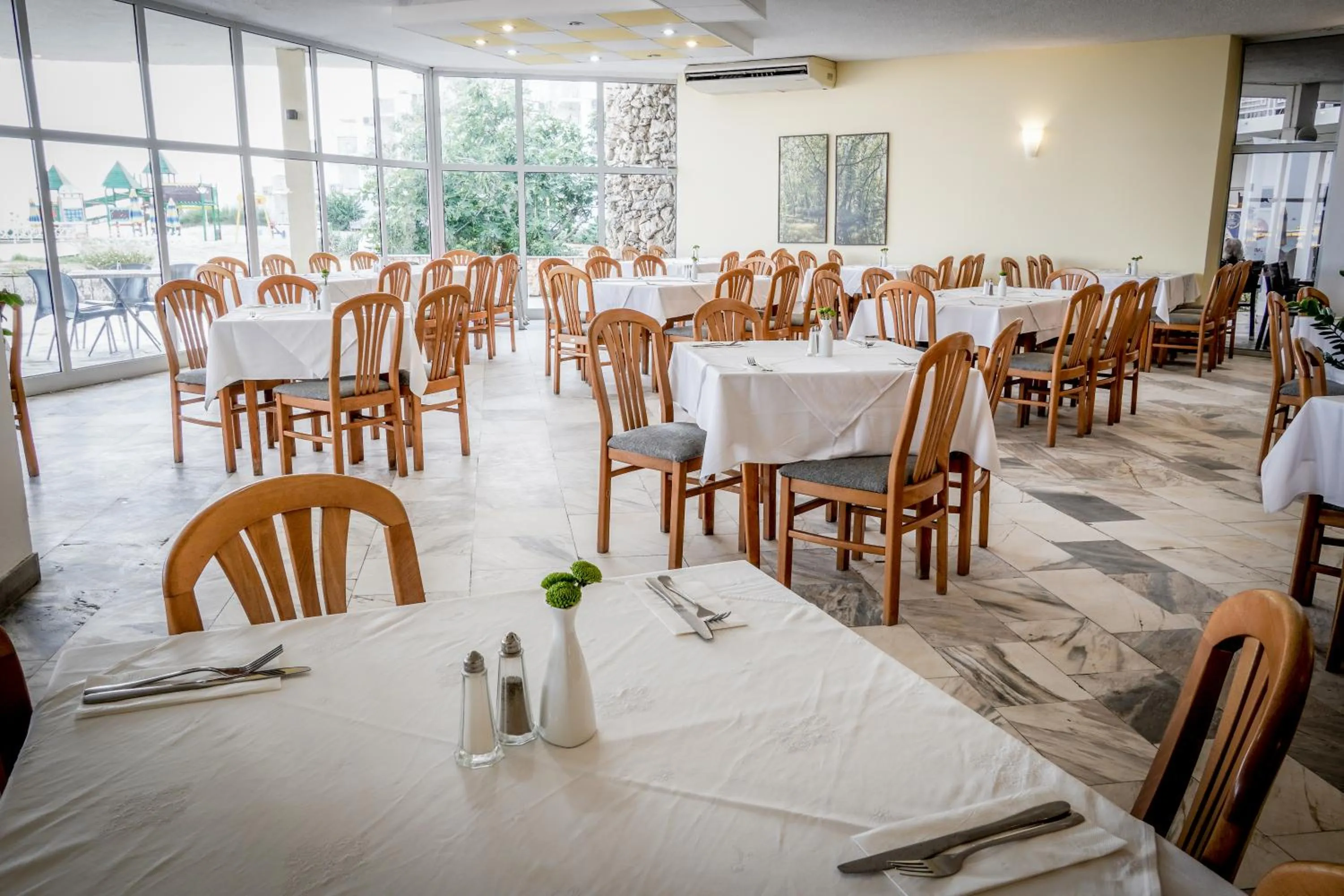 Restaurant/places to eat in Hotel Gergana - Ultra All Inclusive