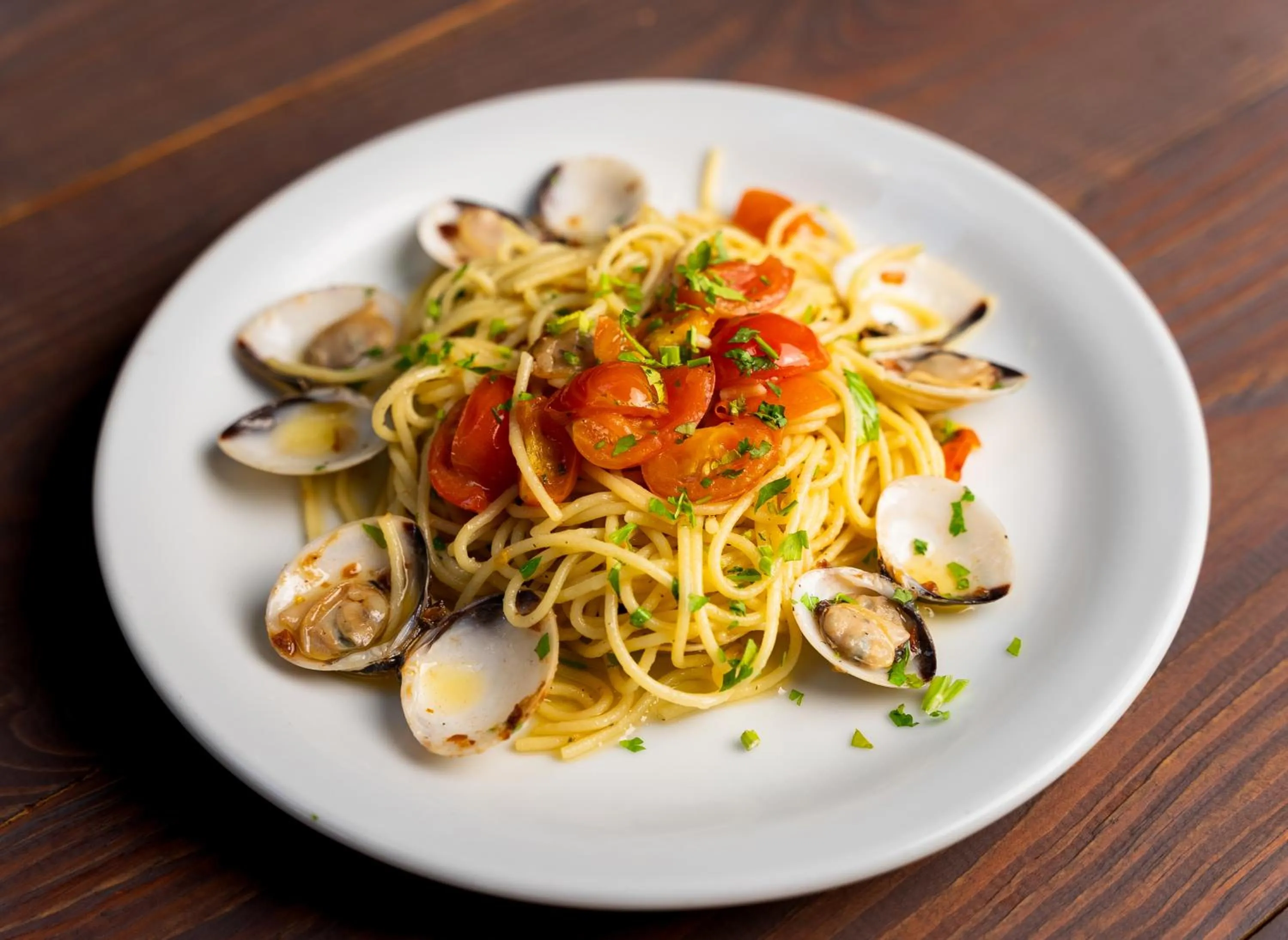 Restaurant/places to eat in Marina de Salinas