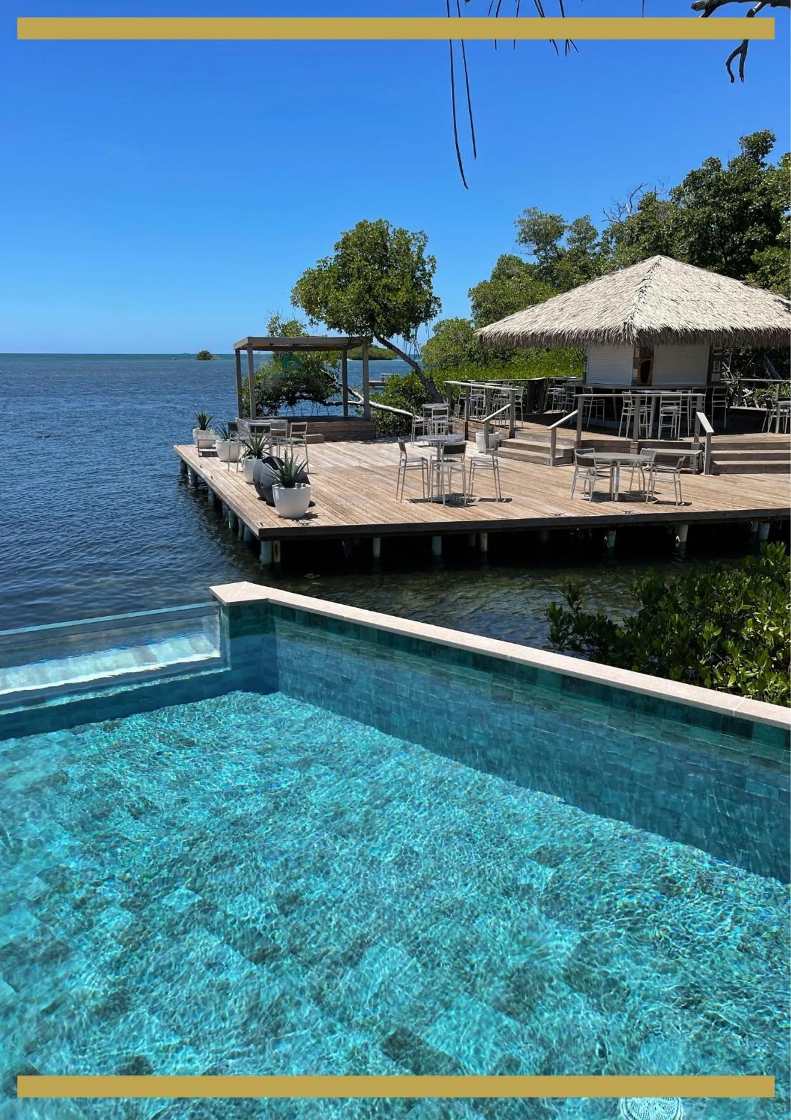 Pool view in Marina de Salinas