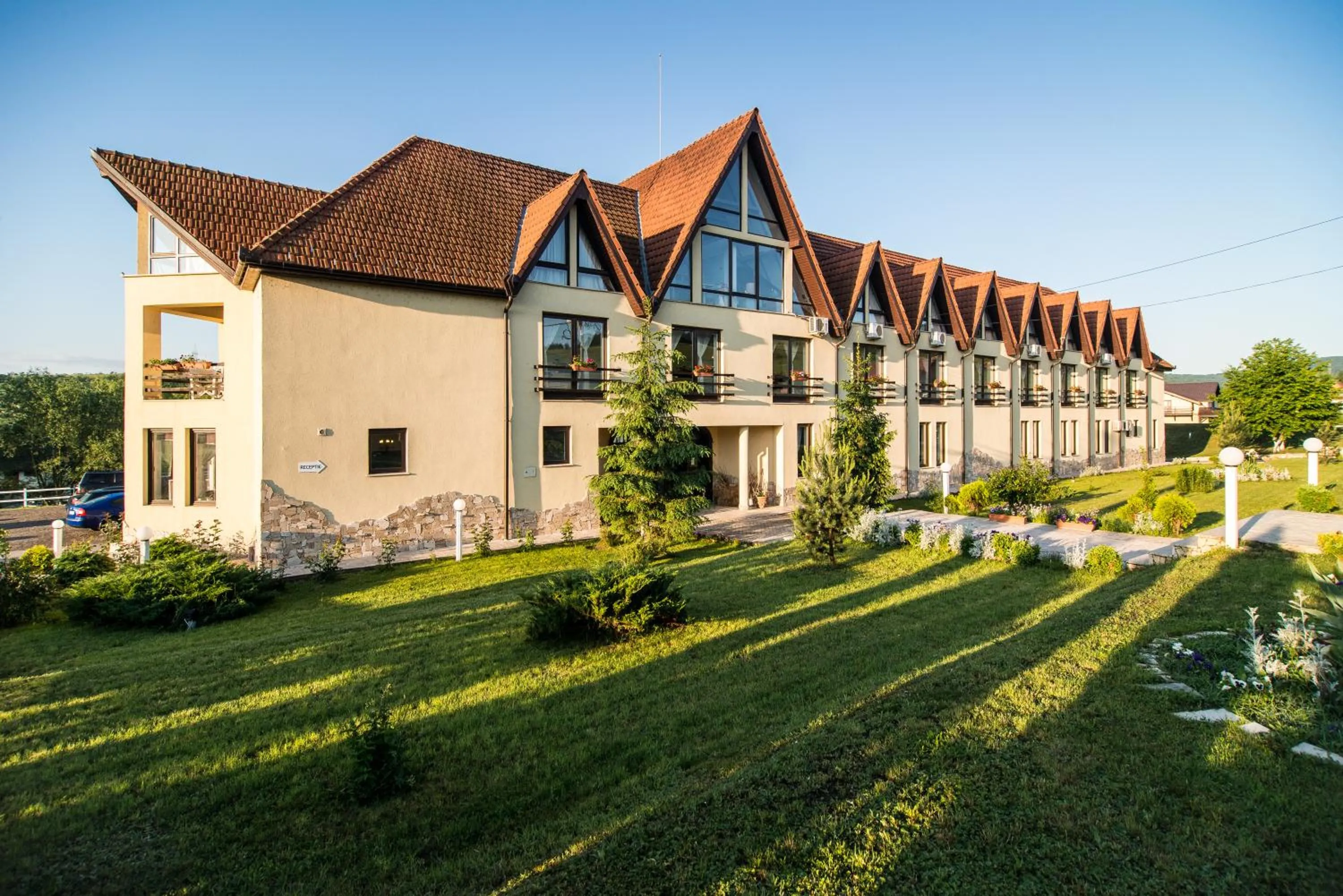 Facade/entrance in Conacul Archia