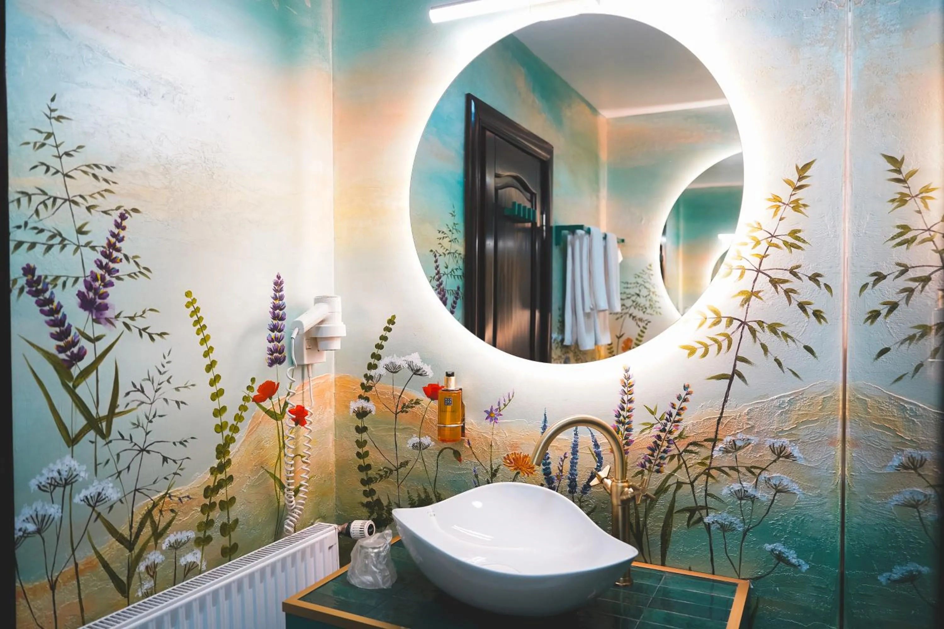 Bathroom in Conacul Archia