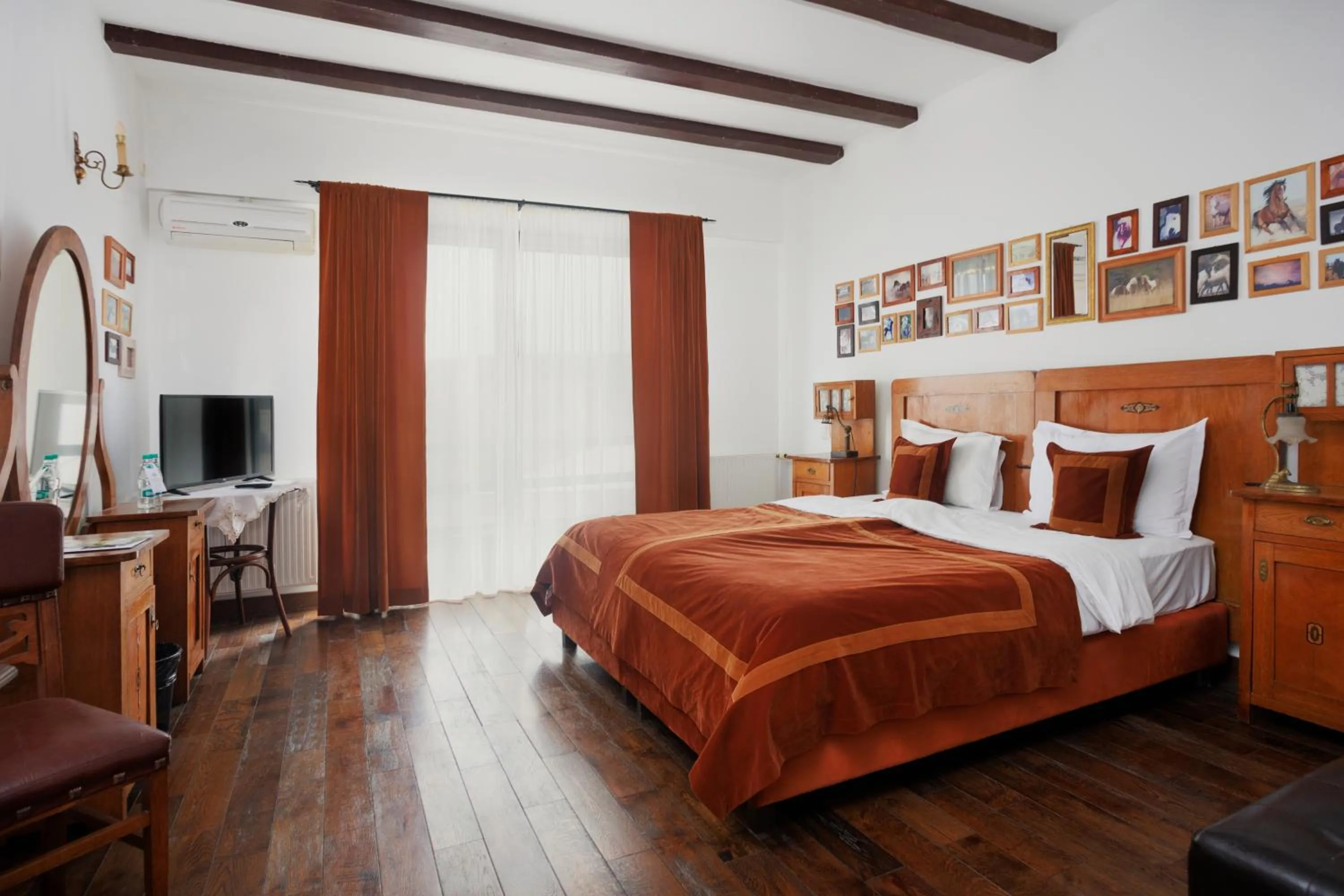 Bed in Conacul Archia