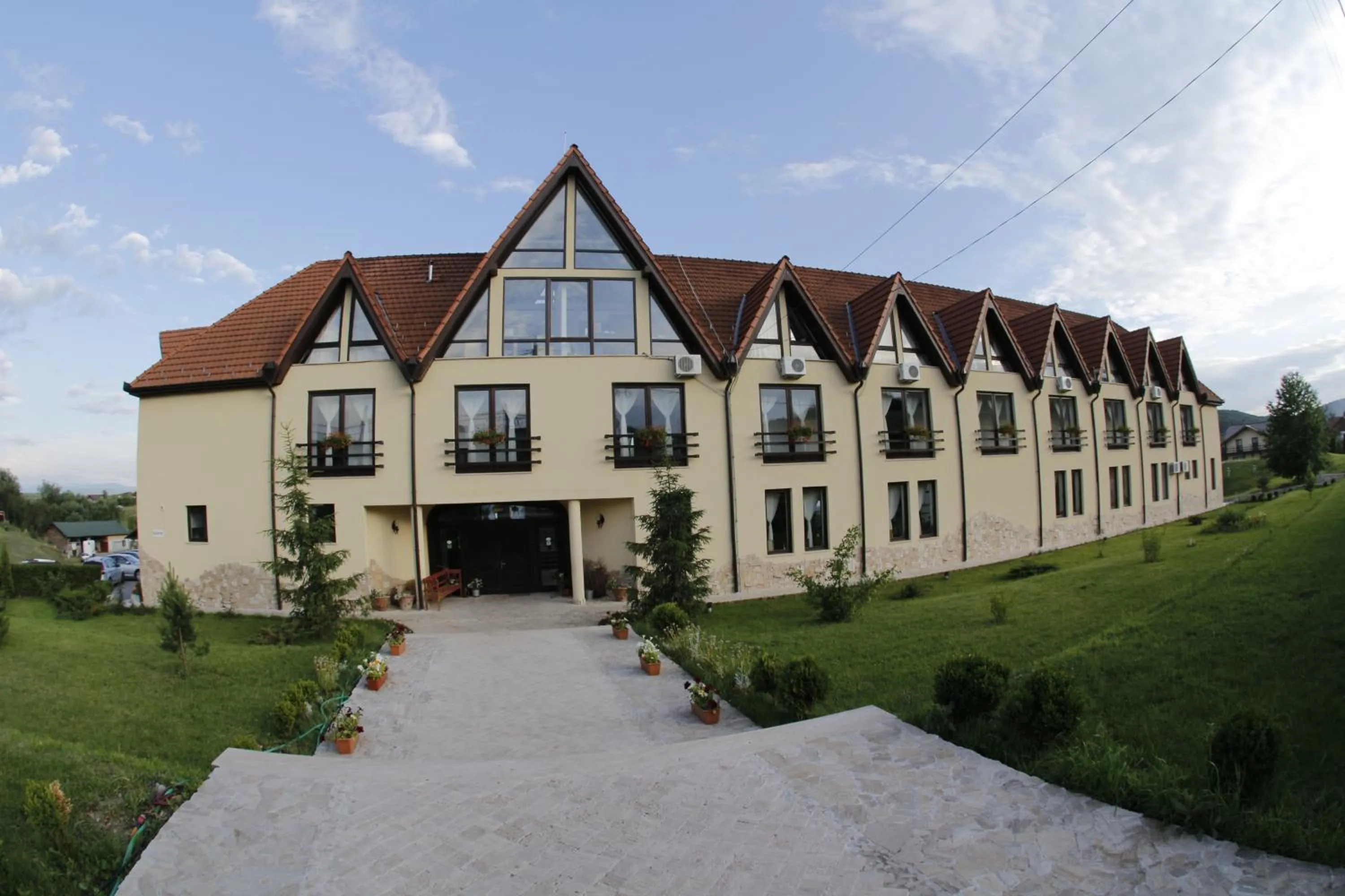 Facade/entrance in Conacul Archia