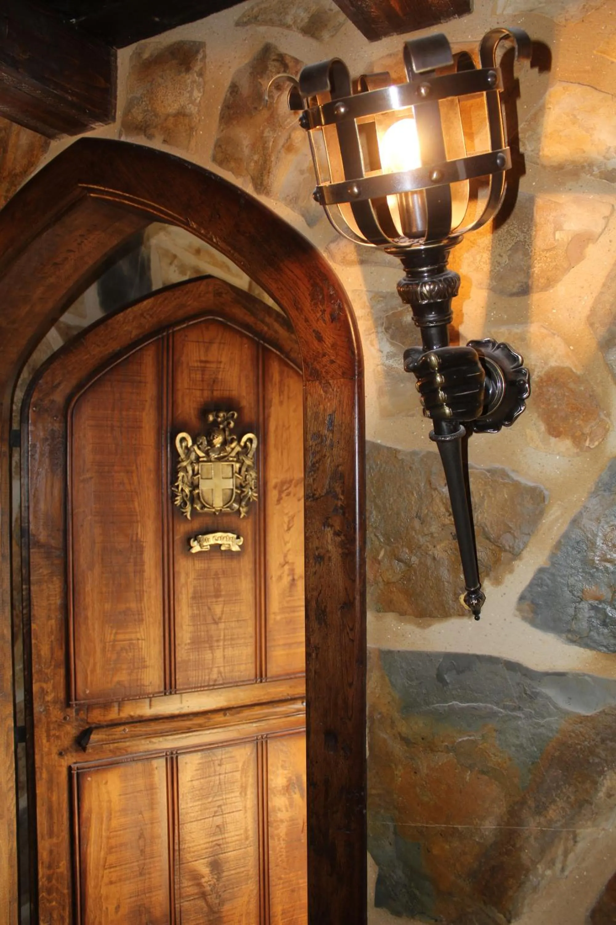 Decorative detail in Auberge Toison d'Or