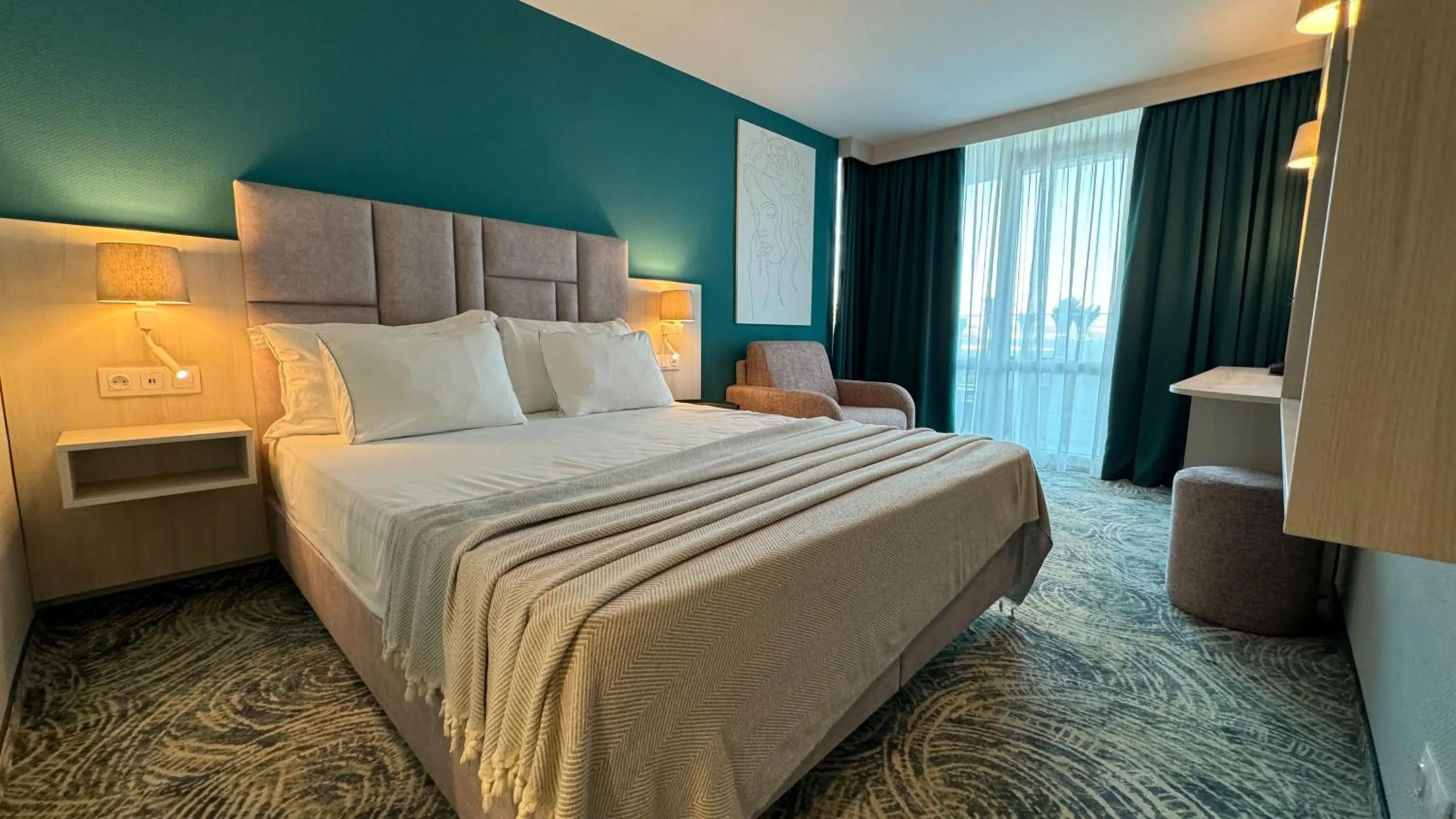 Bed in Hotel Boryana