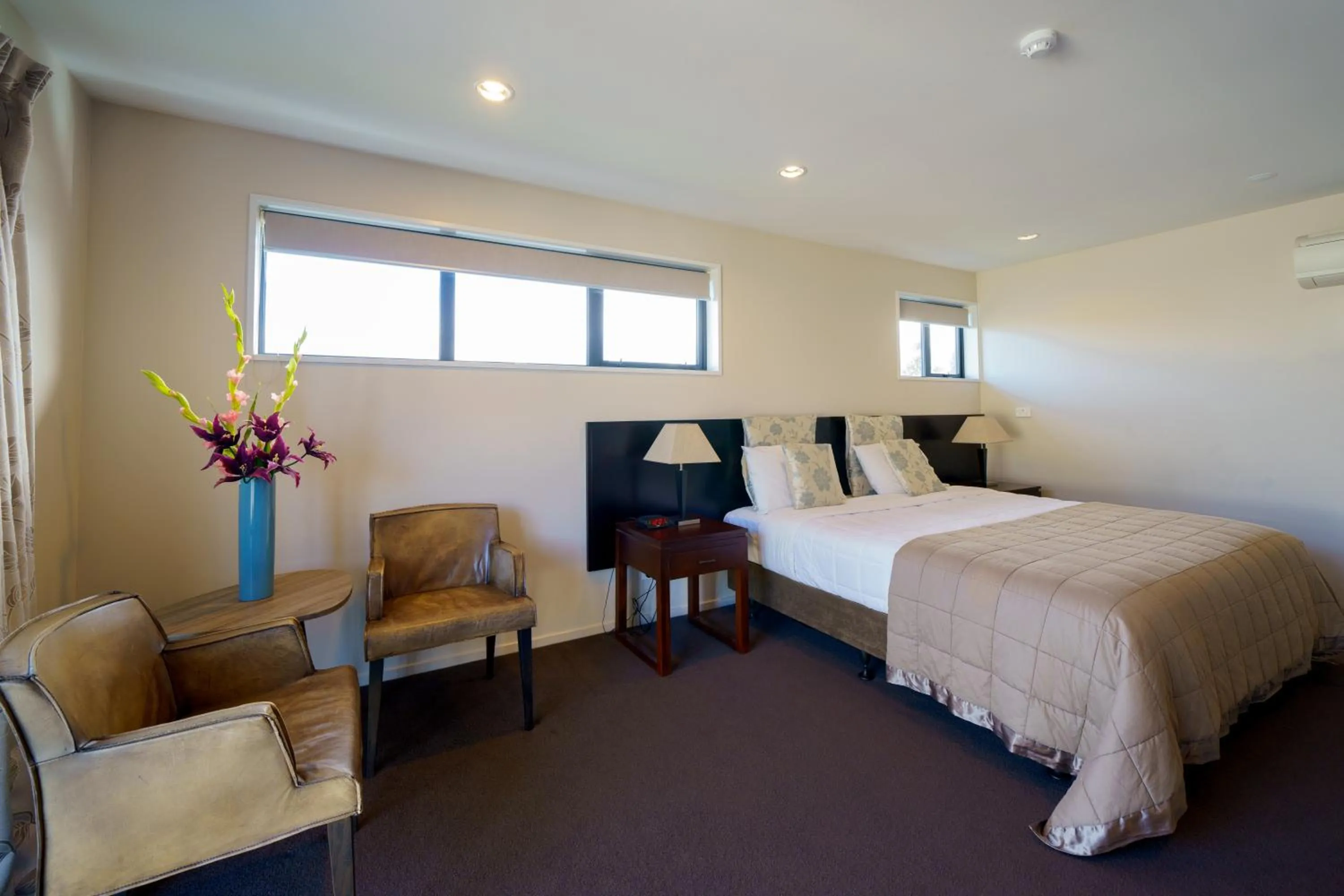 Bed in Apartments 118