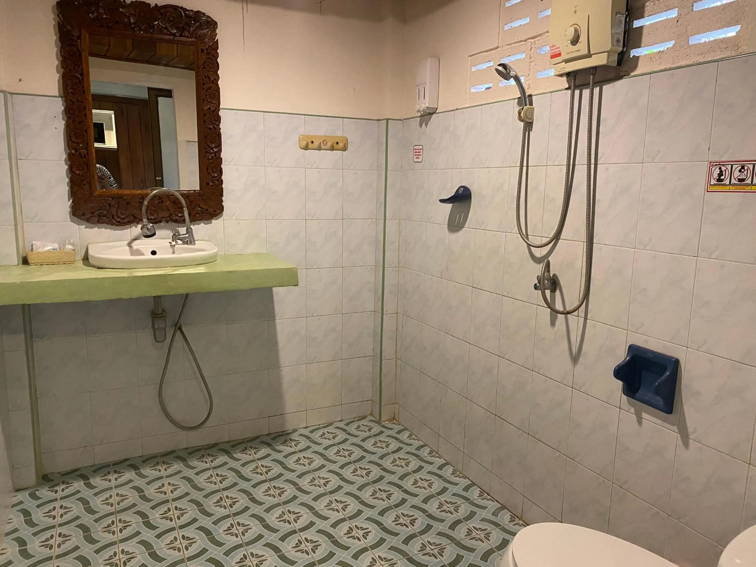 Bathroom in Tharathip Resort Koh Phangan - SHA Plus