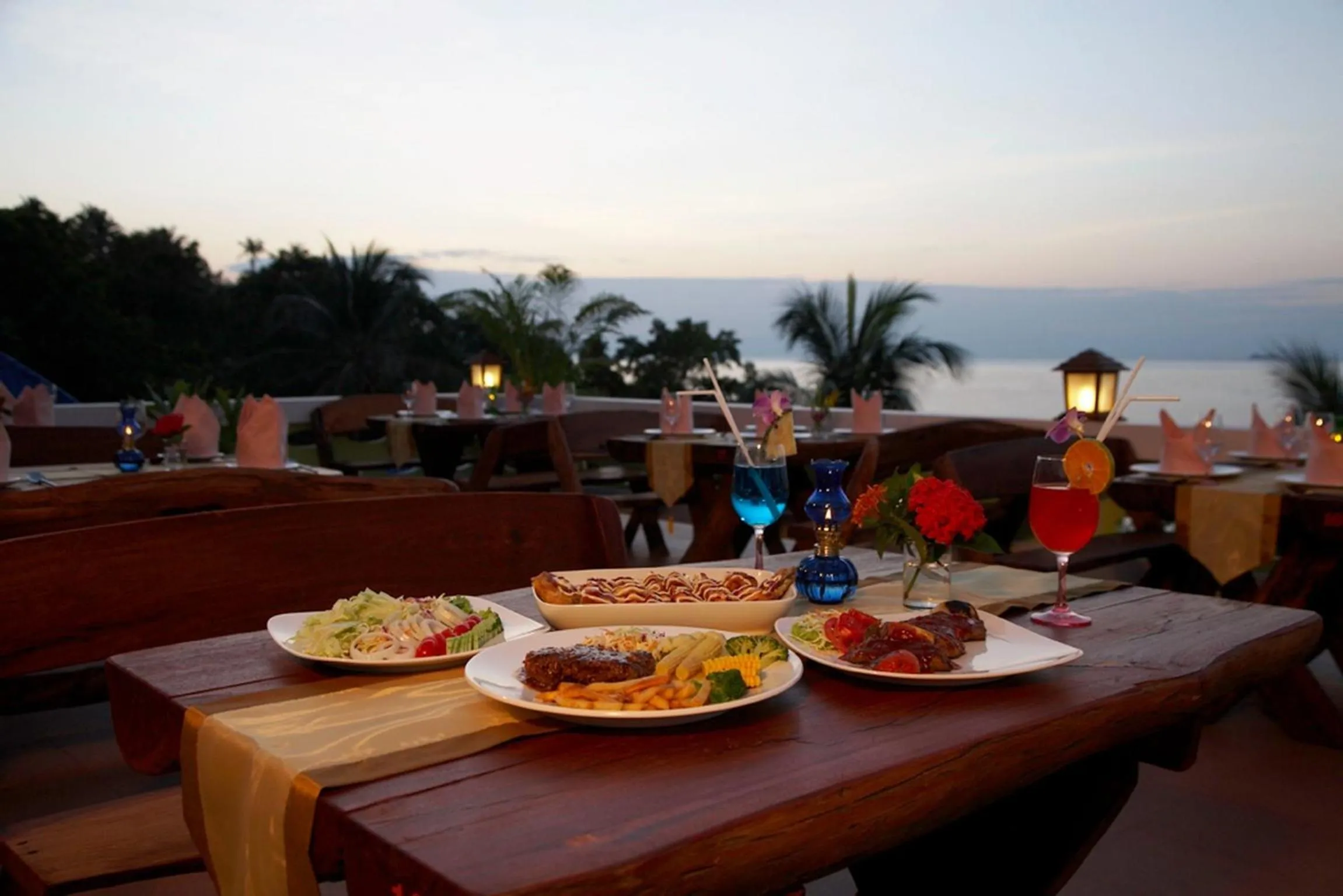 Restaurant/places to eat in Tharathip Resort Koh Phangan - SHA Plus