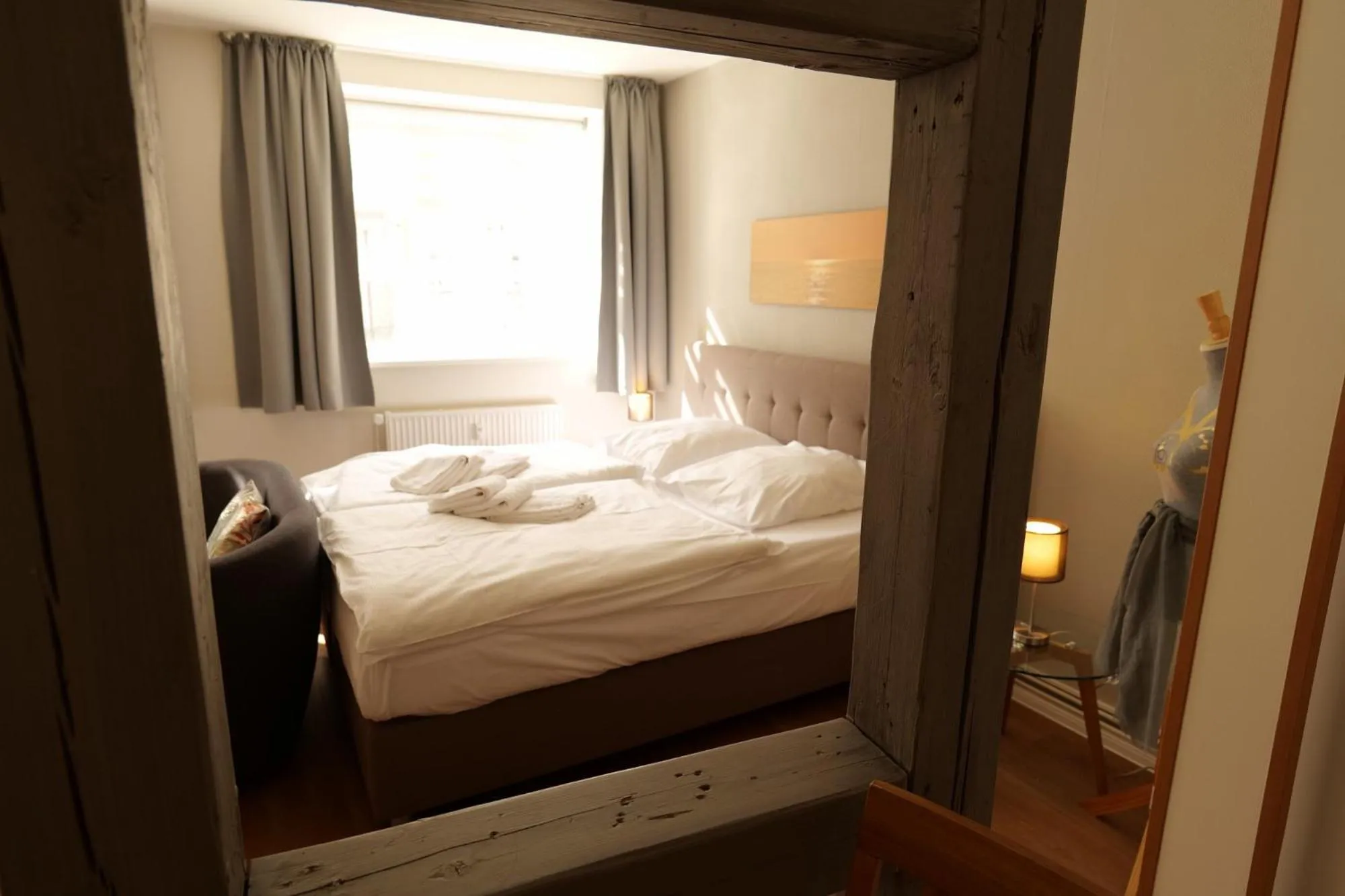 Living room, Bed in Herberge KAFFETIET