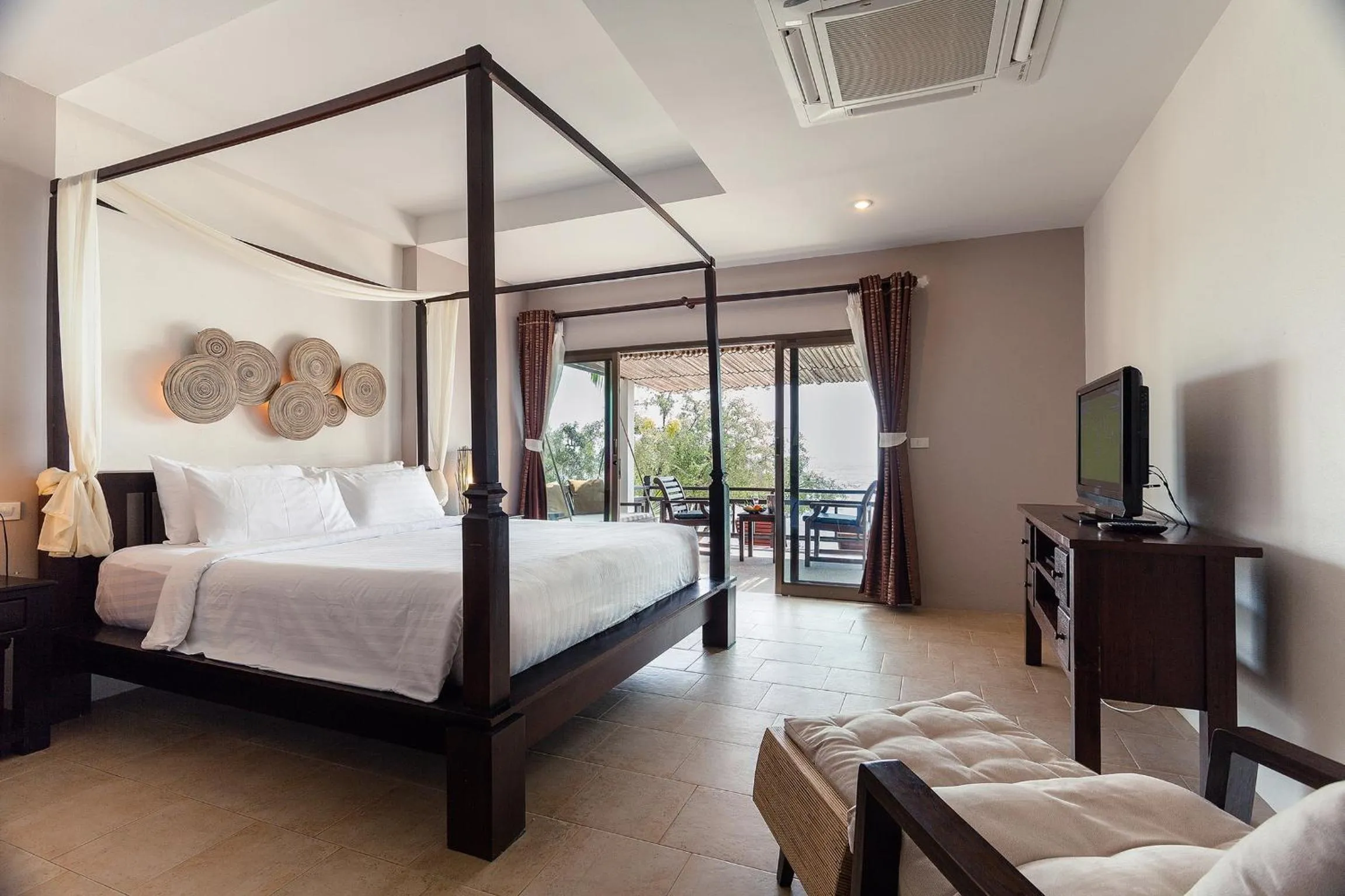 Photo of the whole room in Sarikantang Resort & Spa, Koh Phangan